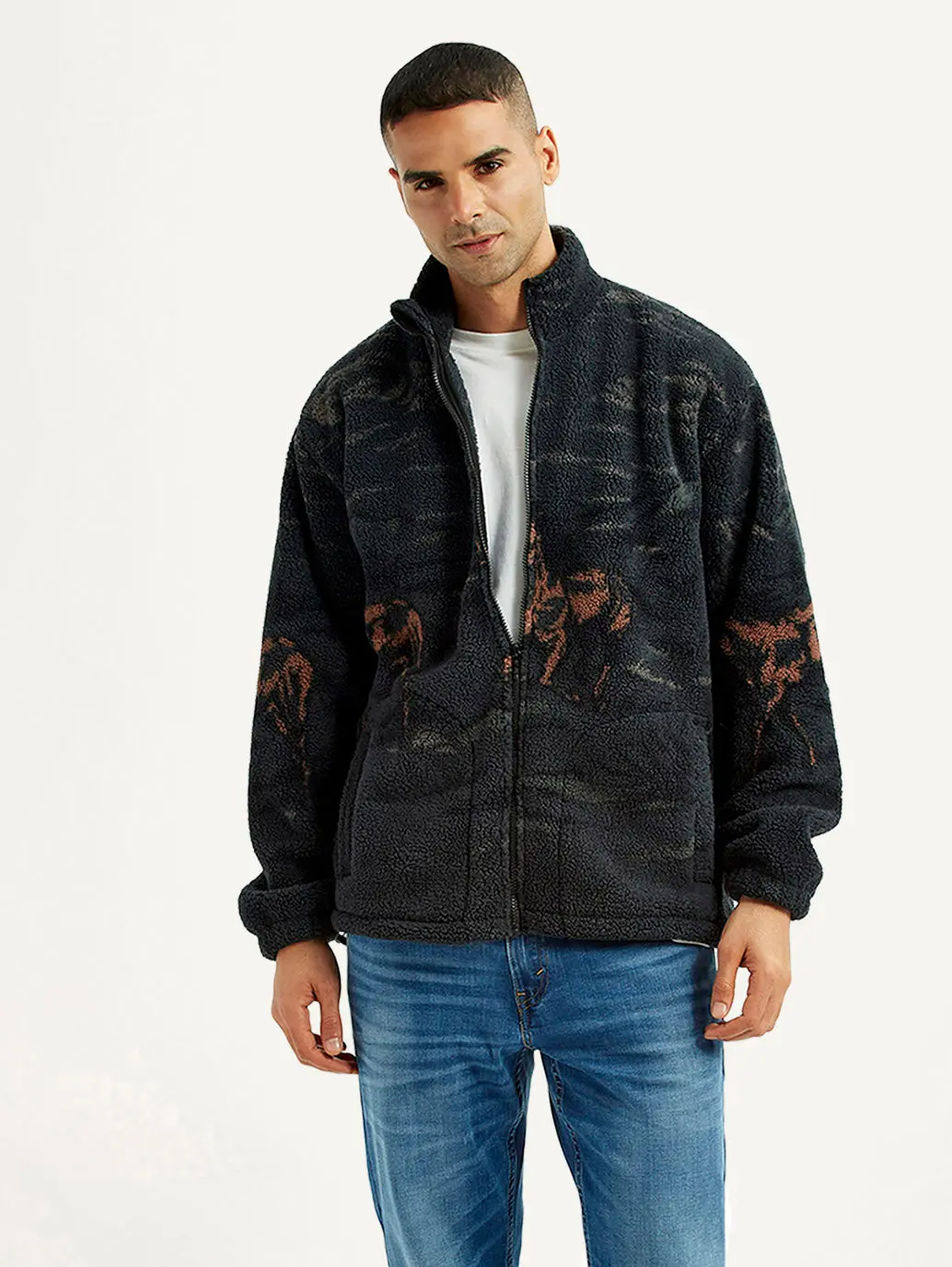 Men's Graphic Loose Fit Sherpa Sweatshirt 1