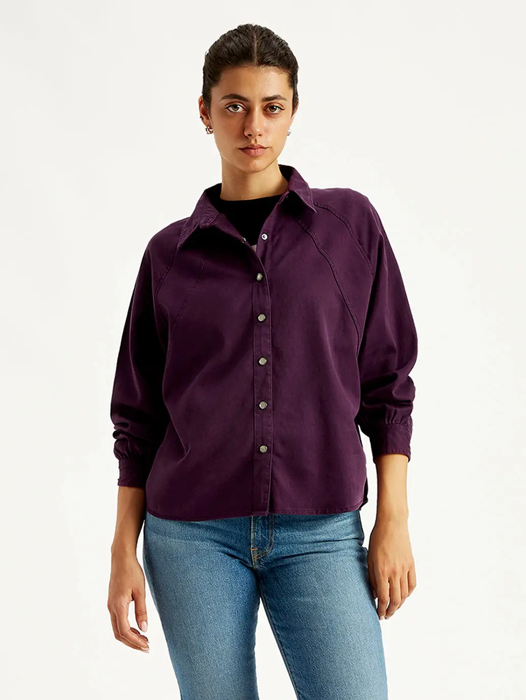 Women's Solid Relaxed Fit Denim Shirt 1