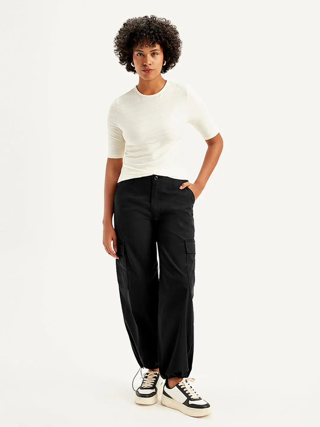 Women's Mid Rise Baggy Fit Cargo Trousers 1