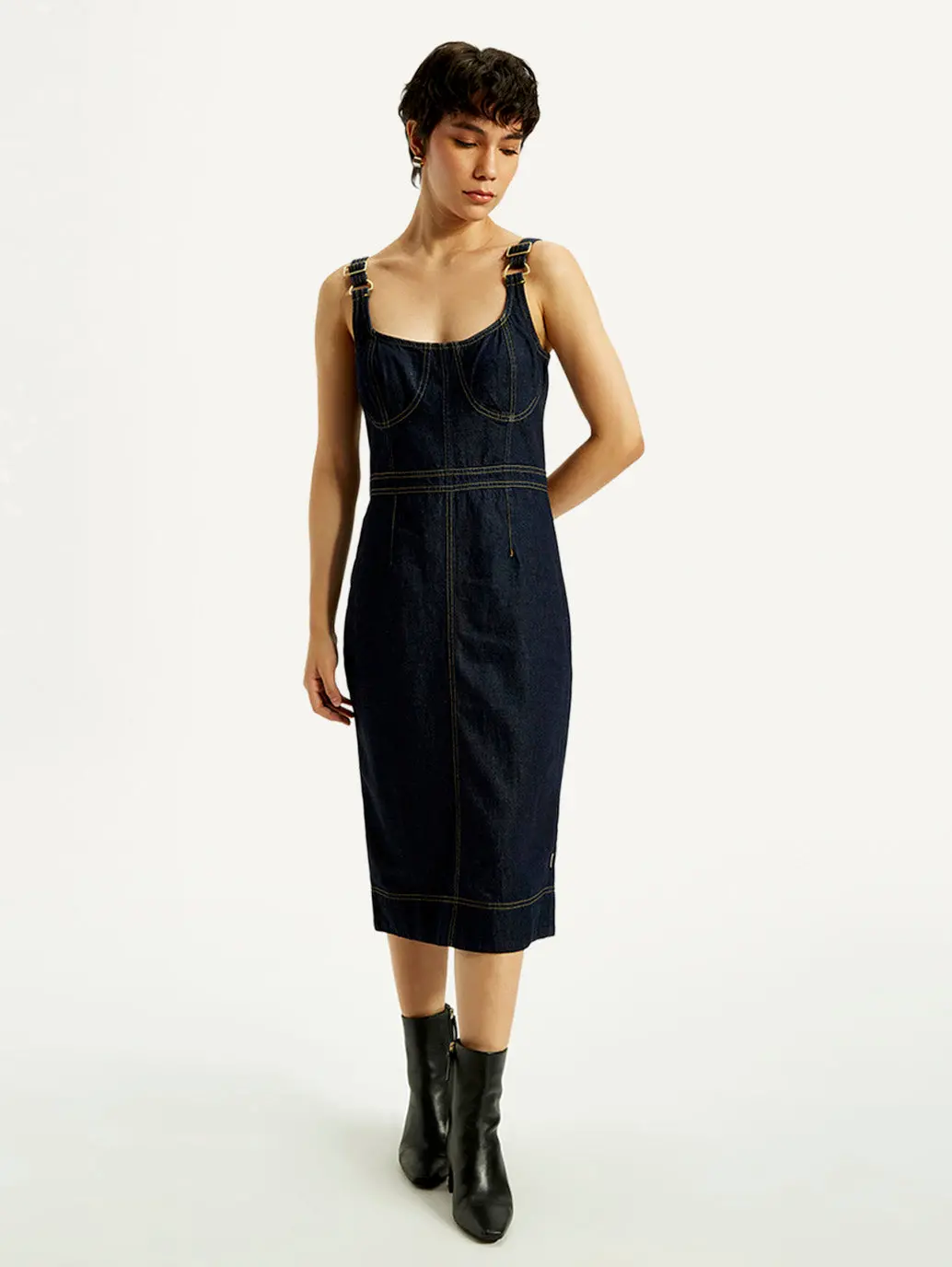 Women's Solid Indigo Scoop Neck Dress 1