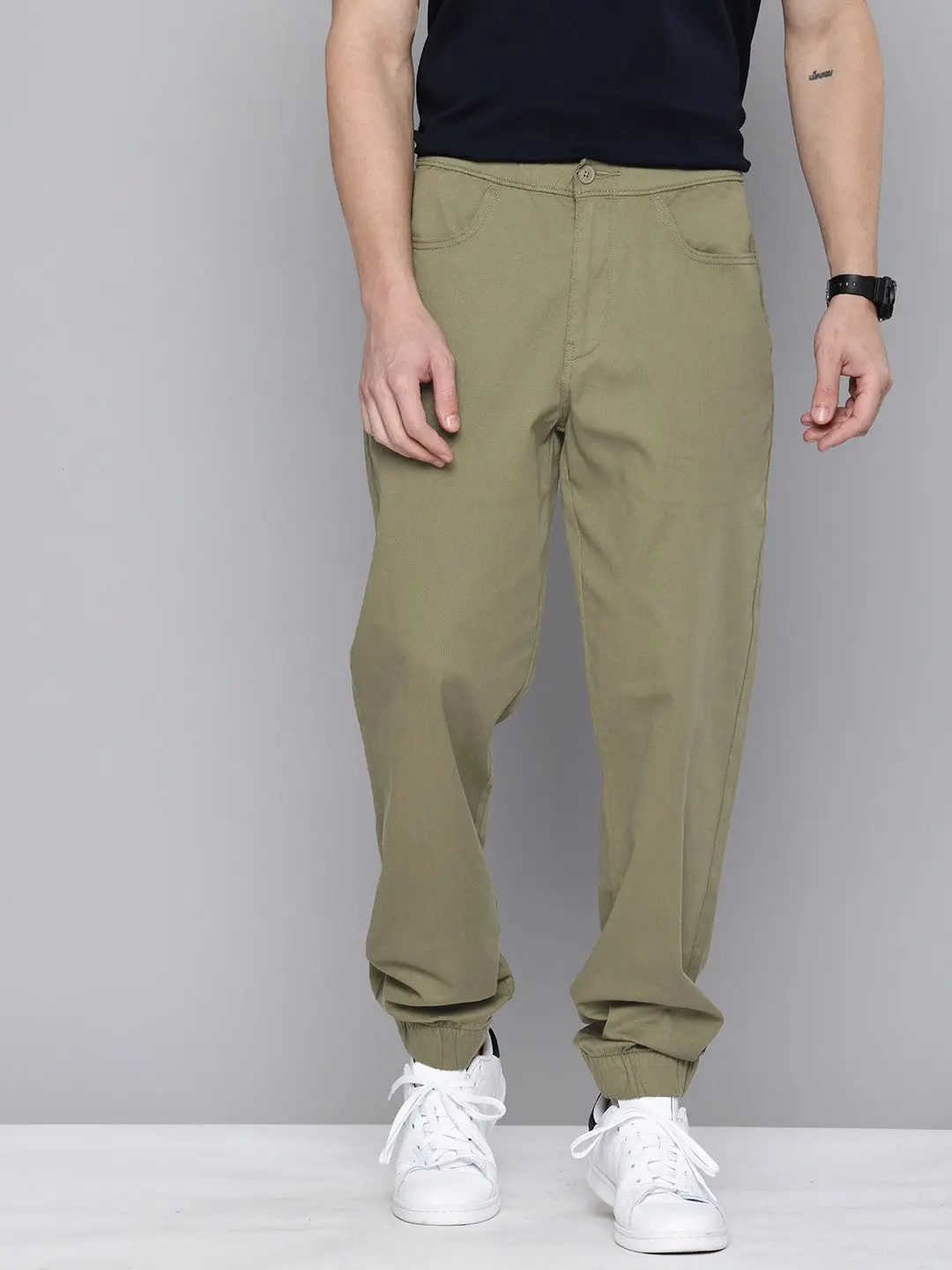 Men's Relaxed Fit Olive Green Jogger Cargos 1