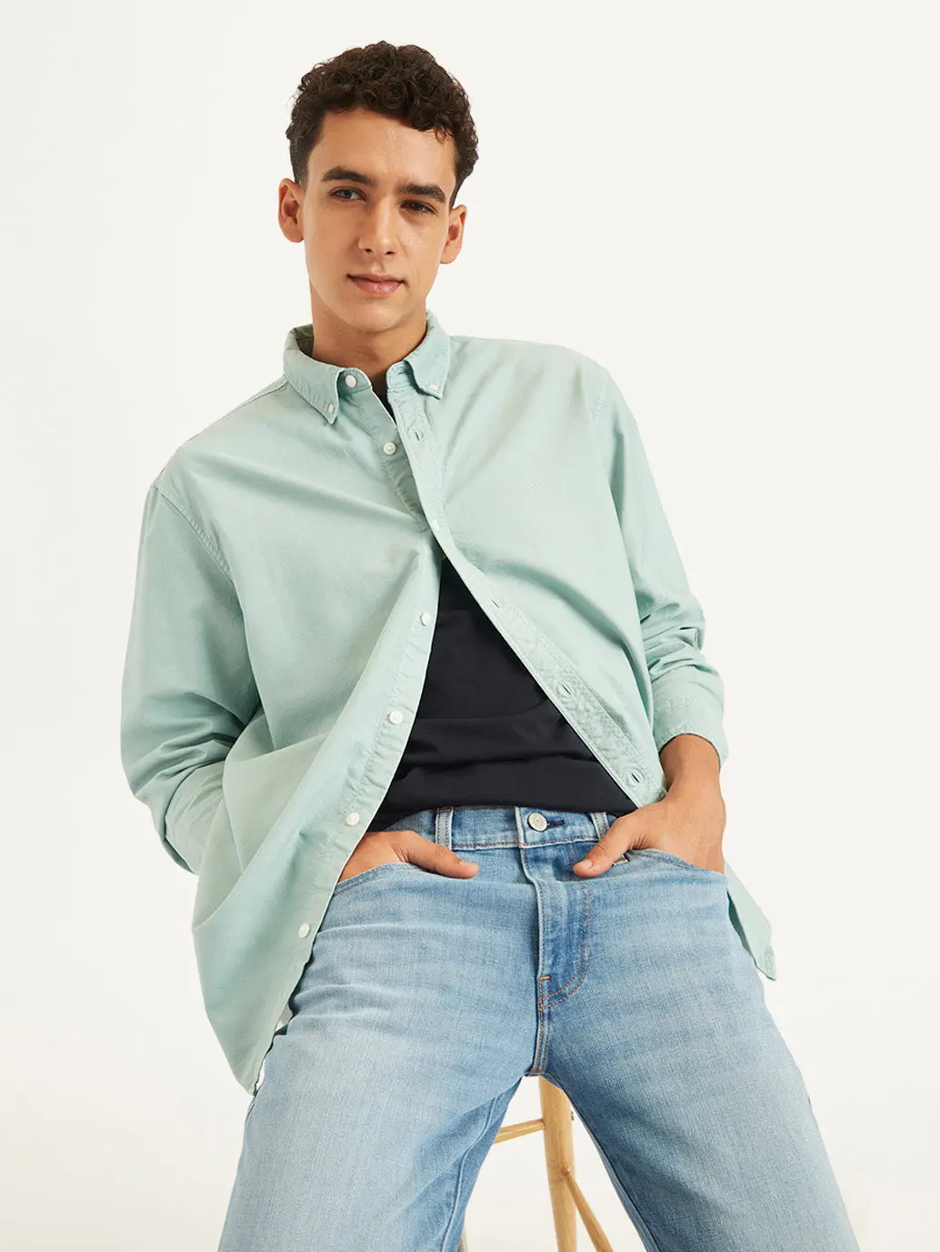 Men's Solid Slim Fit Shirt 1
