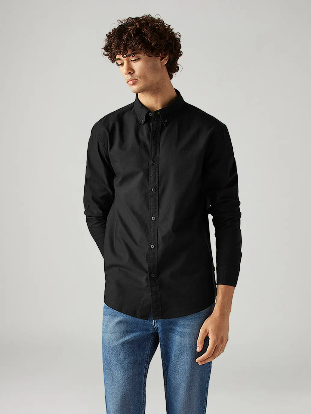 Men's Solid Slim Fit Oxford Shirt 1