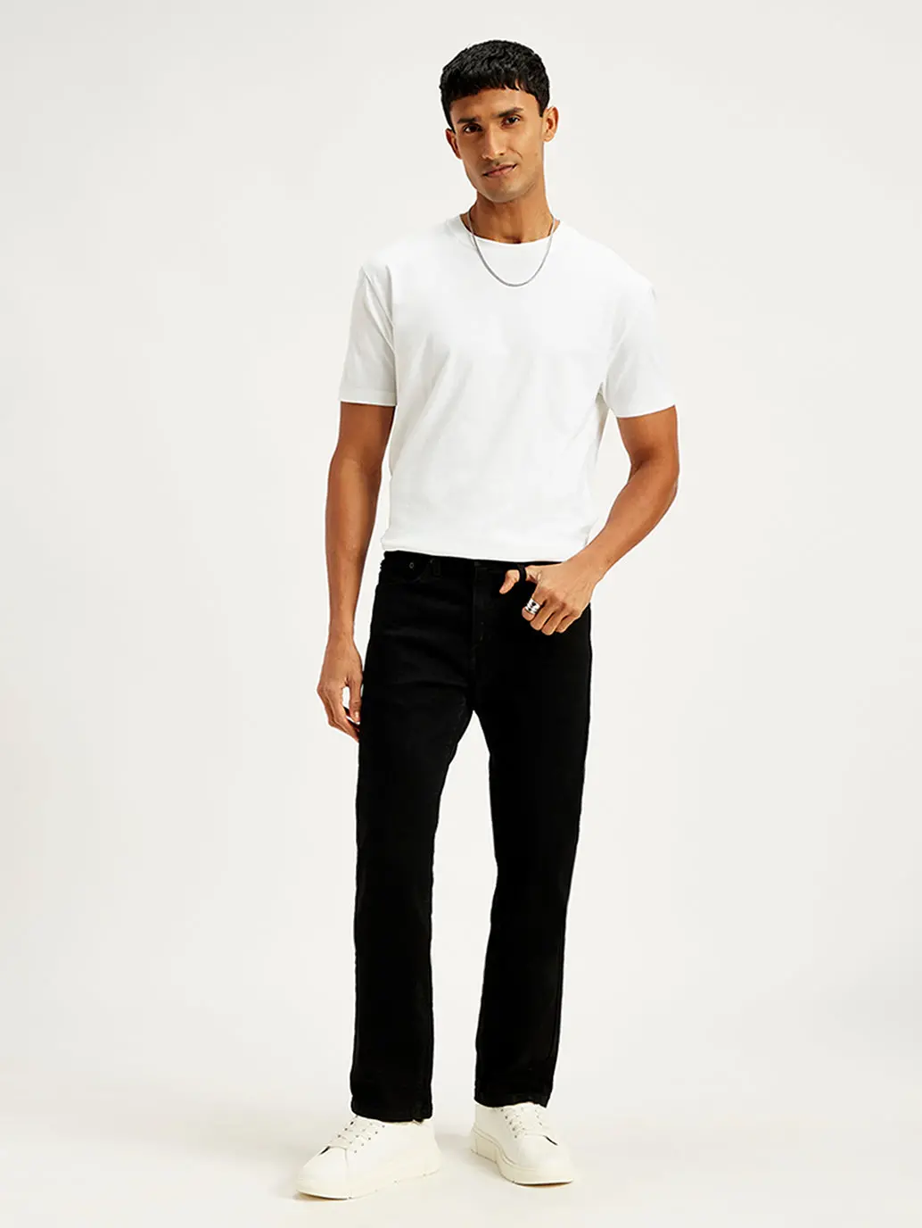 Men's 505 Black Straight Fit Mid Rise Jeans 1