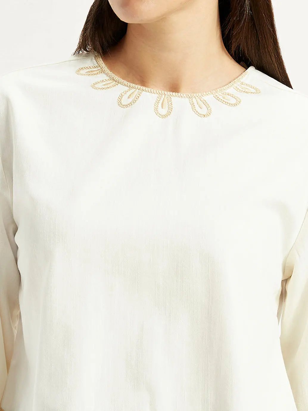 Women's Embroidered Off White Round Neck Top 4