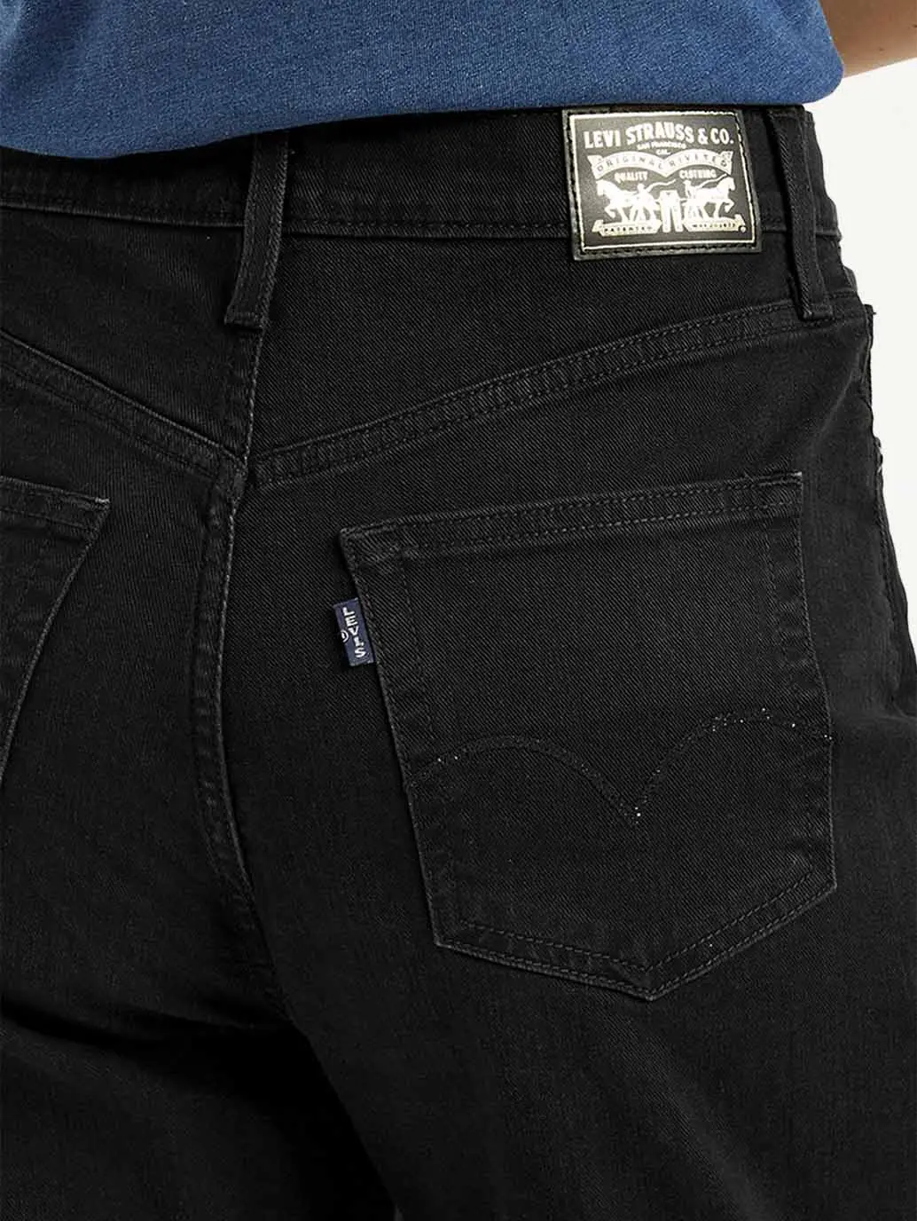 Women's Black Loose Tapered Fit High Rise Jeans 4