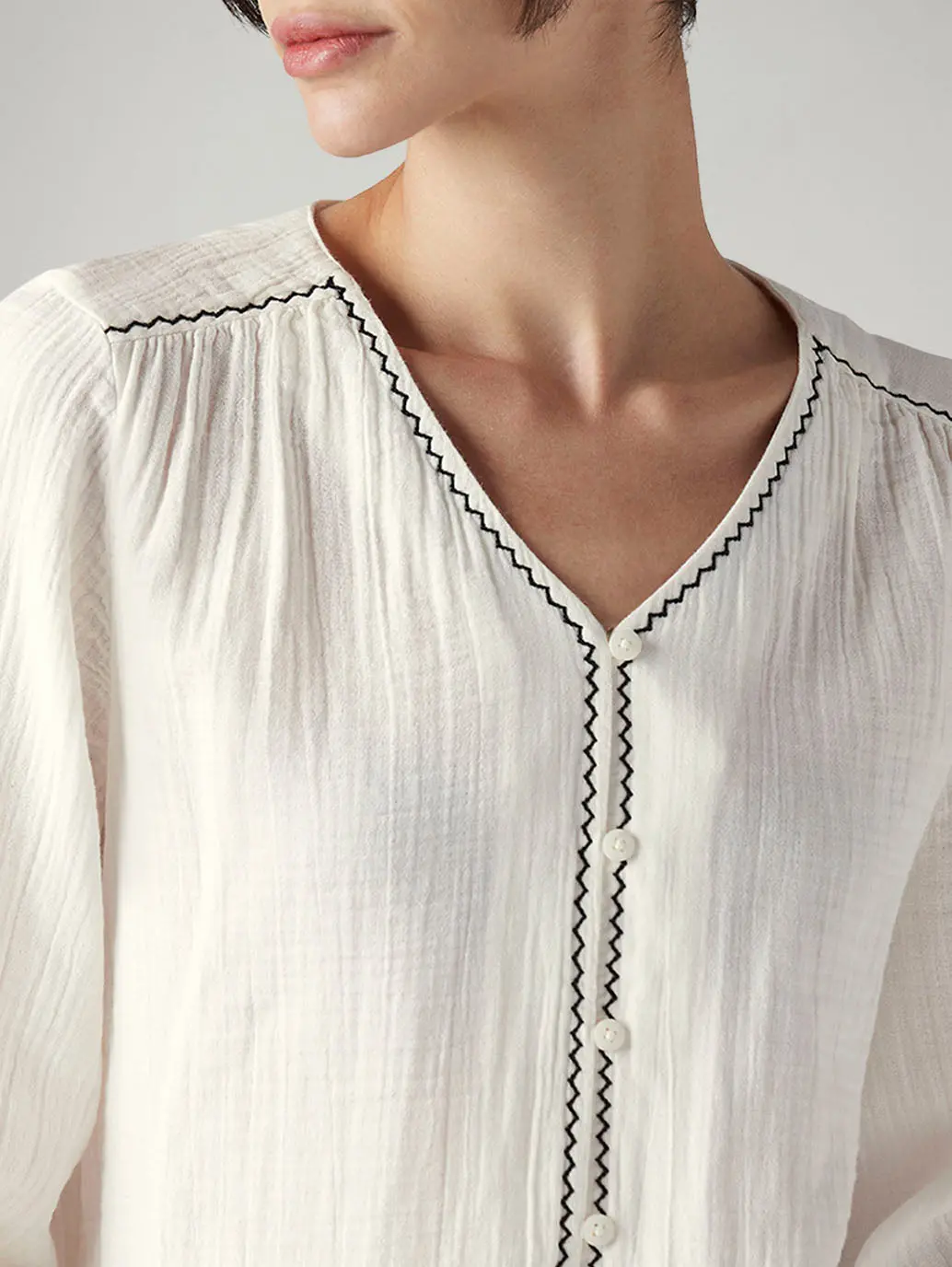 Women's Embroidered Regular Fit Top 4