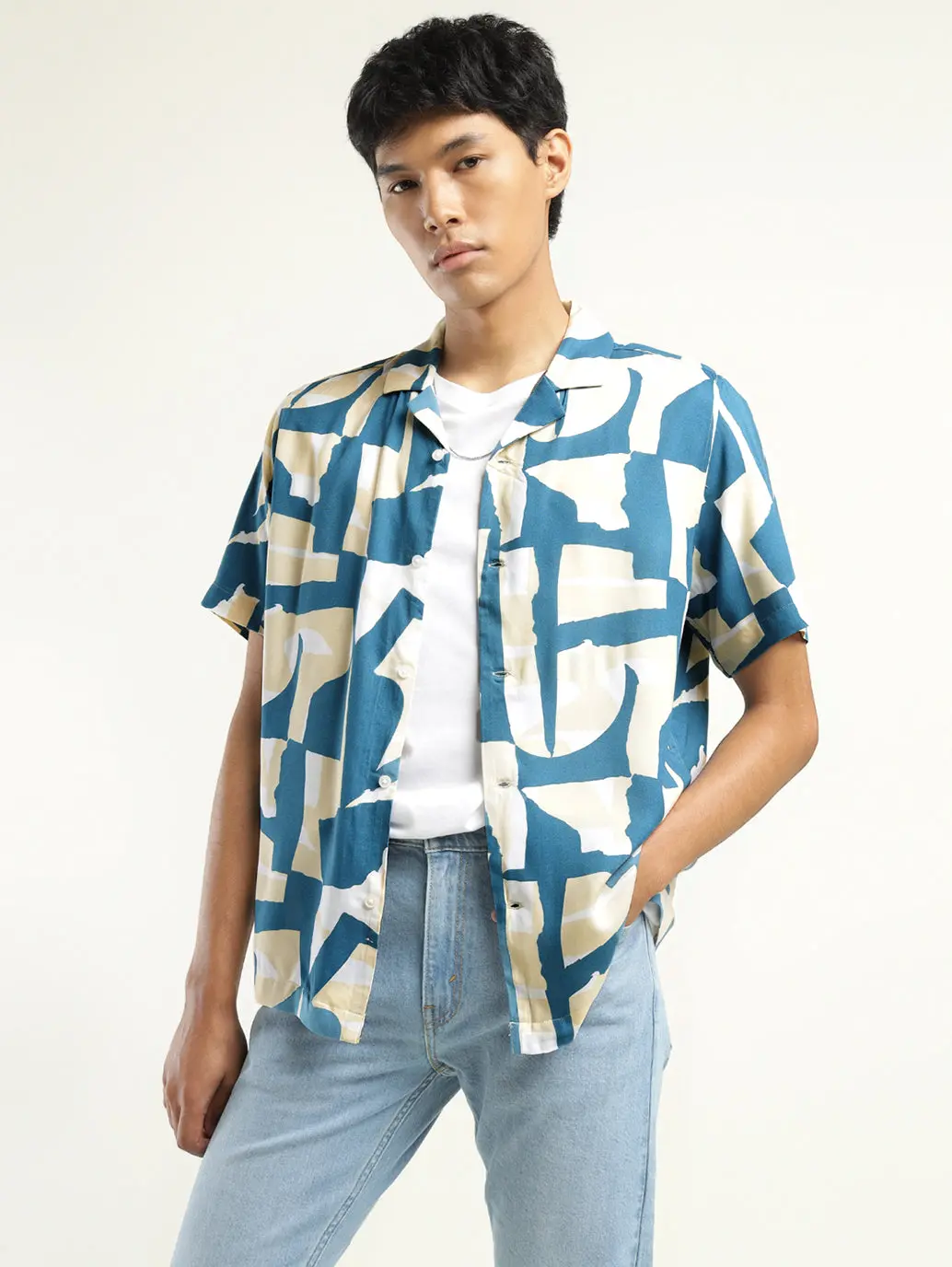 Men's Abstract Print Camp Shirt 1