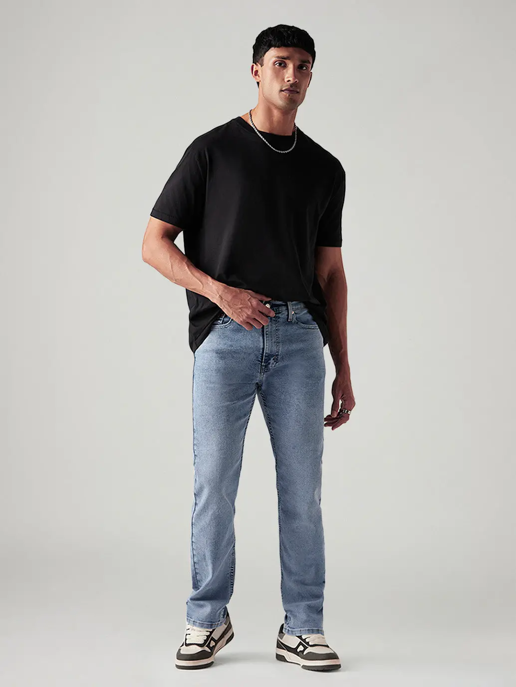 Men's 513 Light Indigo Slim Straight Fit Mid Rise Jeans 1