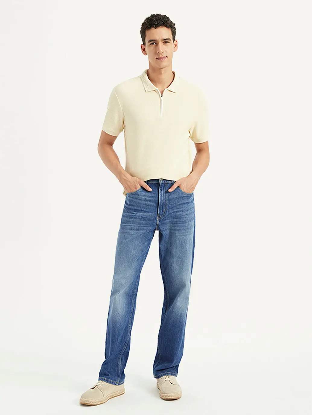Men's 568 Blue Loose Fit Mid Rise Jeans 1
