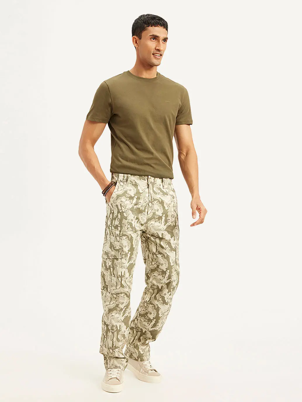 Men's Beige Loose Fit Cargo Trousers 1