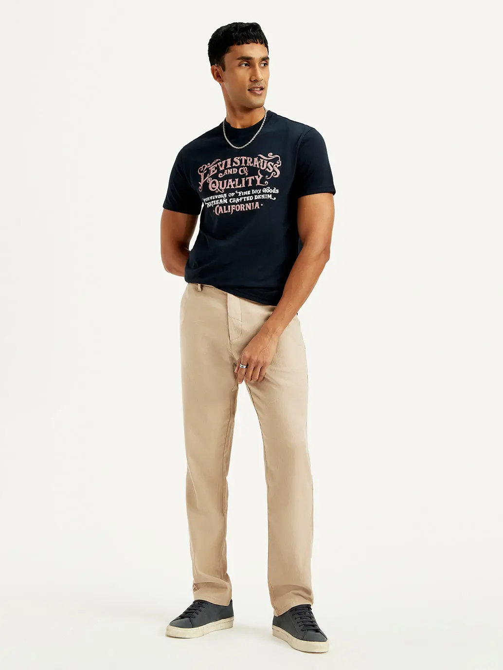 Men's Green Relaxed Straight Fit Linen Chinos 1