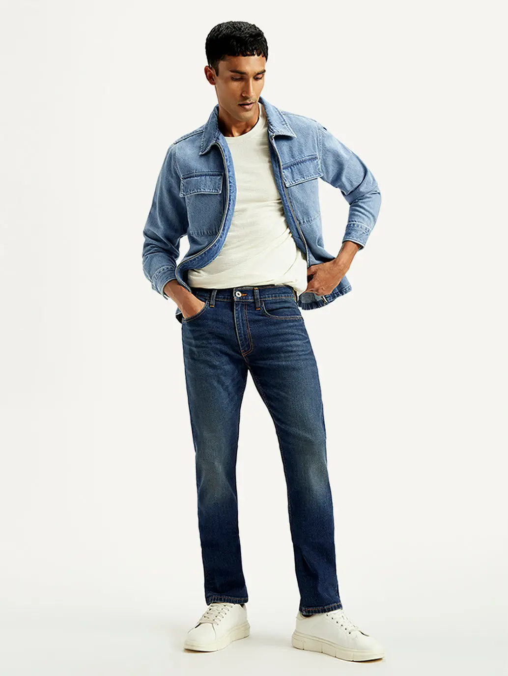 Men's Tinted 513 Blue Slim Straight Fit Mid Rise Jeans 1