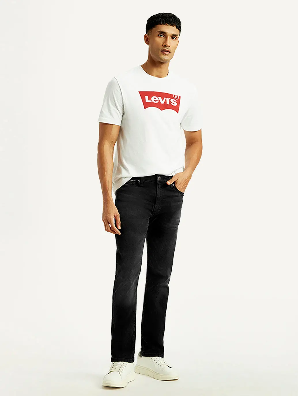 Men's 513 Black Slim Straight Fit Mid Rise Jeans 1