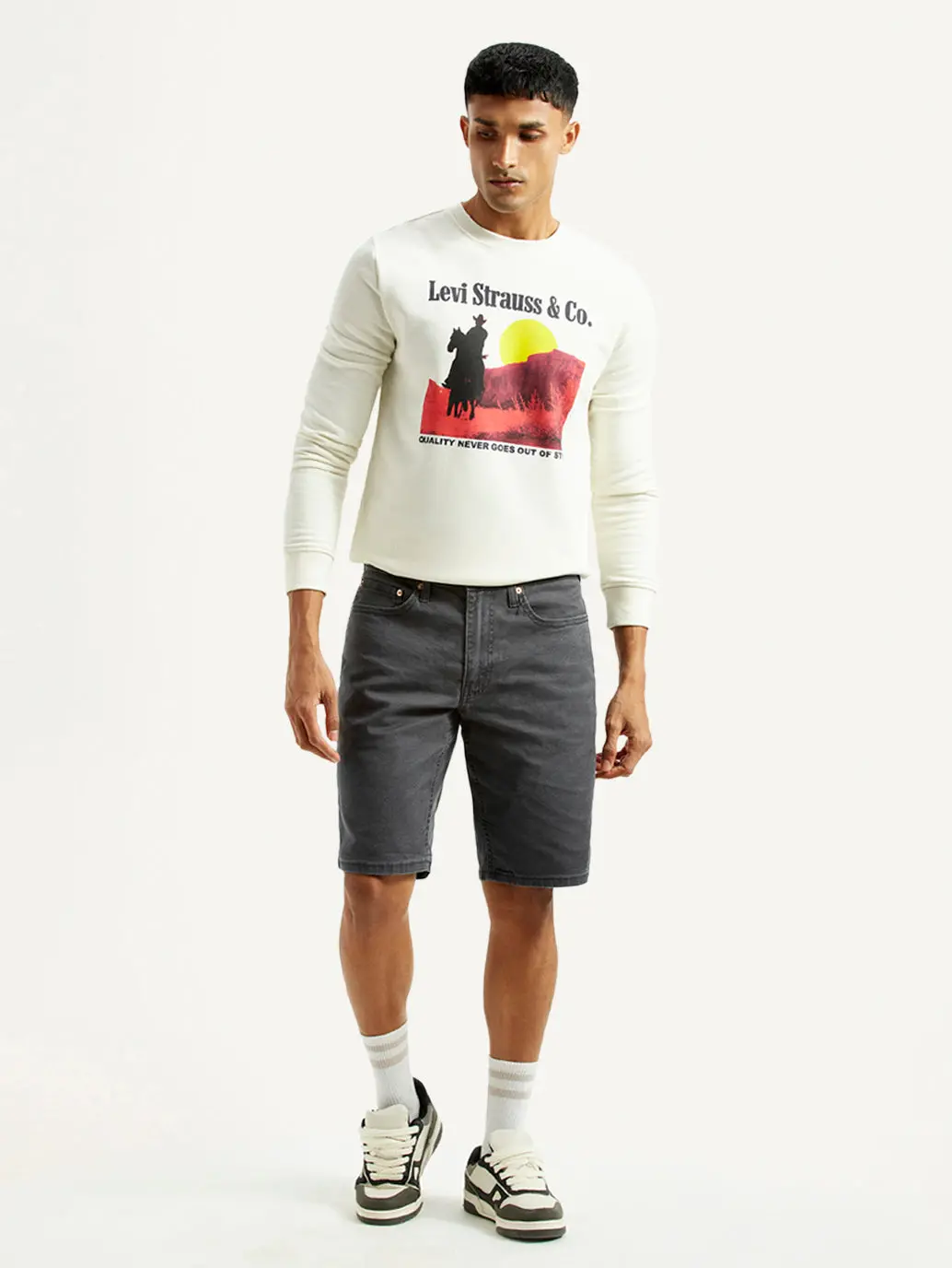 Men's Grey Tapered Mid Rise Shorts 2