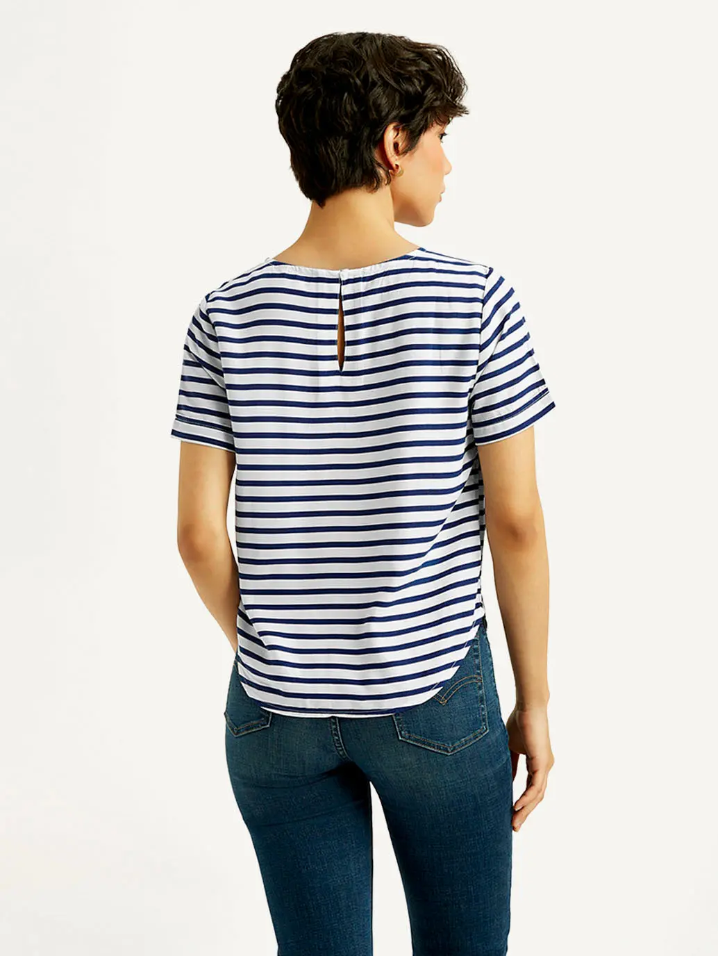 Women's Striped White Round Neck Top 3