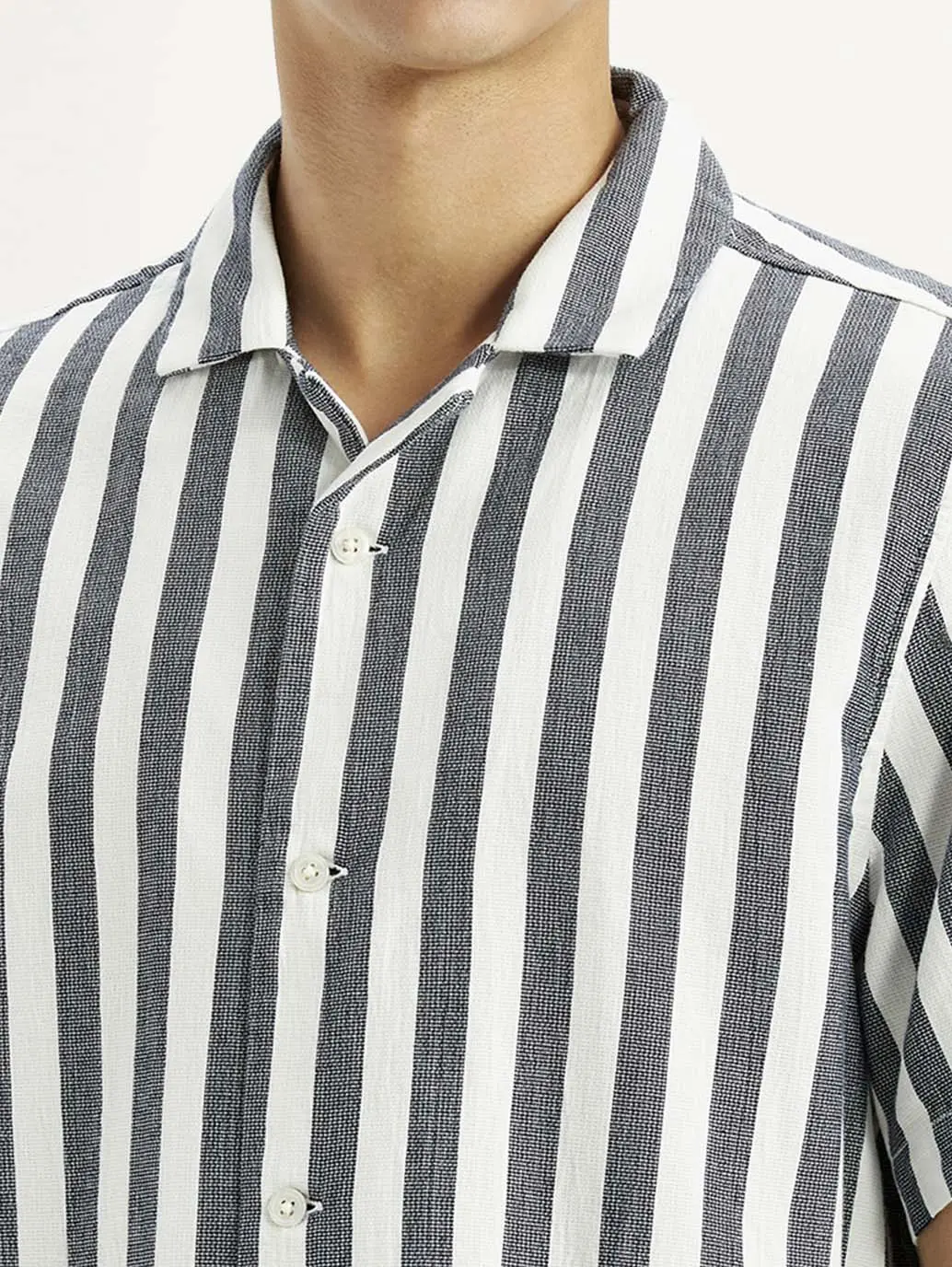 Men's Striped White Slim Fit Camp Shirt 4