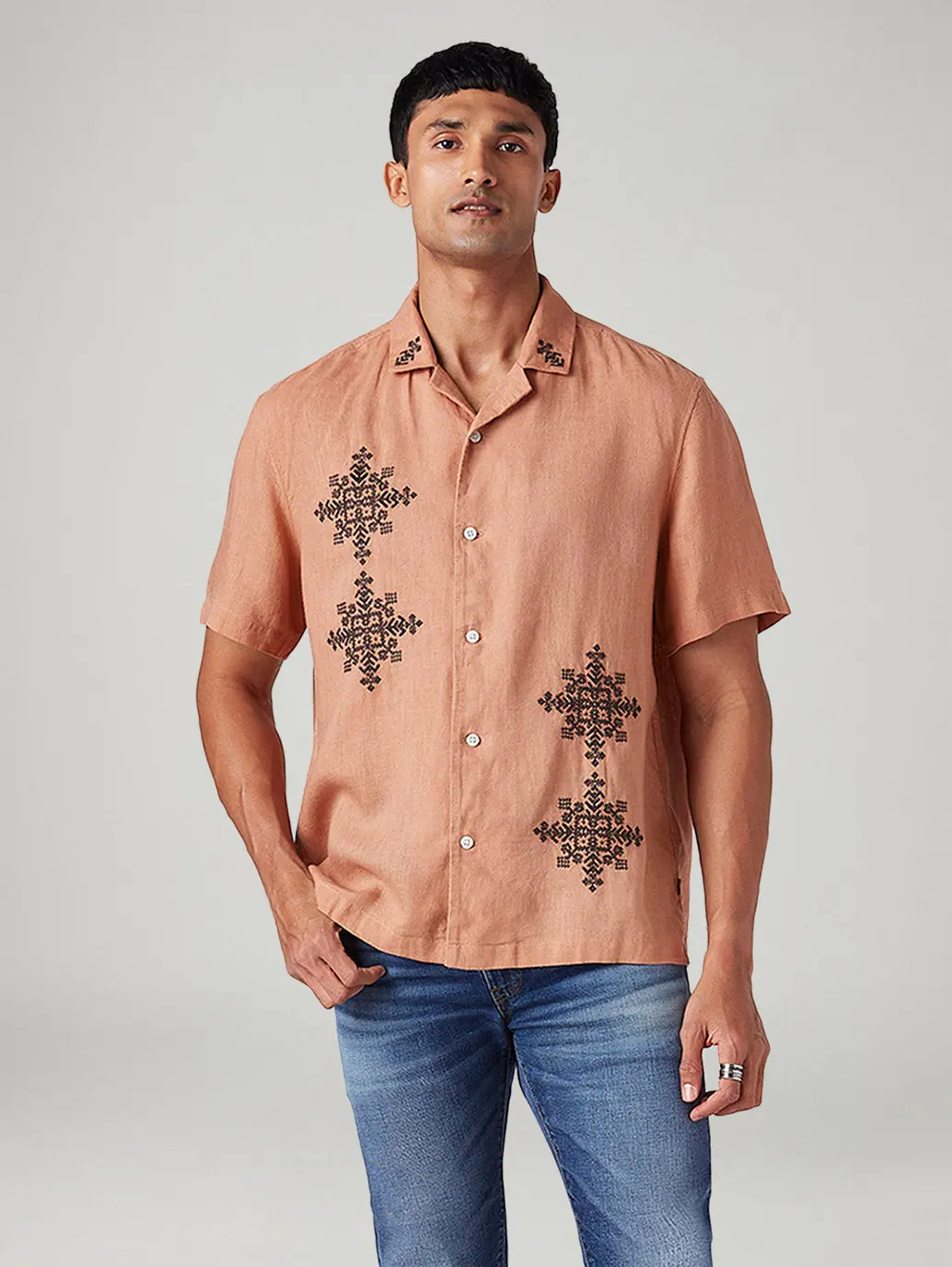 Men's Embroidered Relaxed Fit Resort Collar Linen Shirt 1