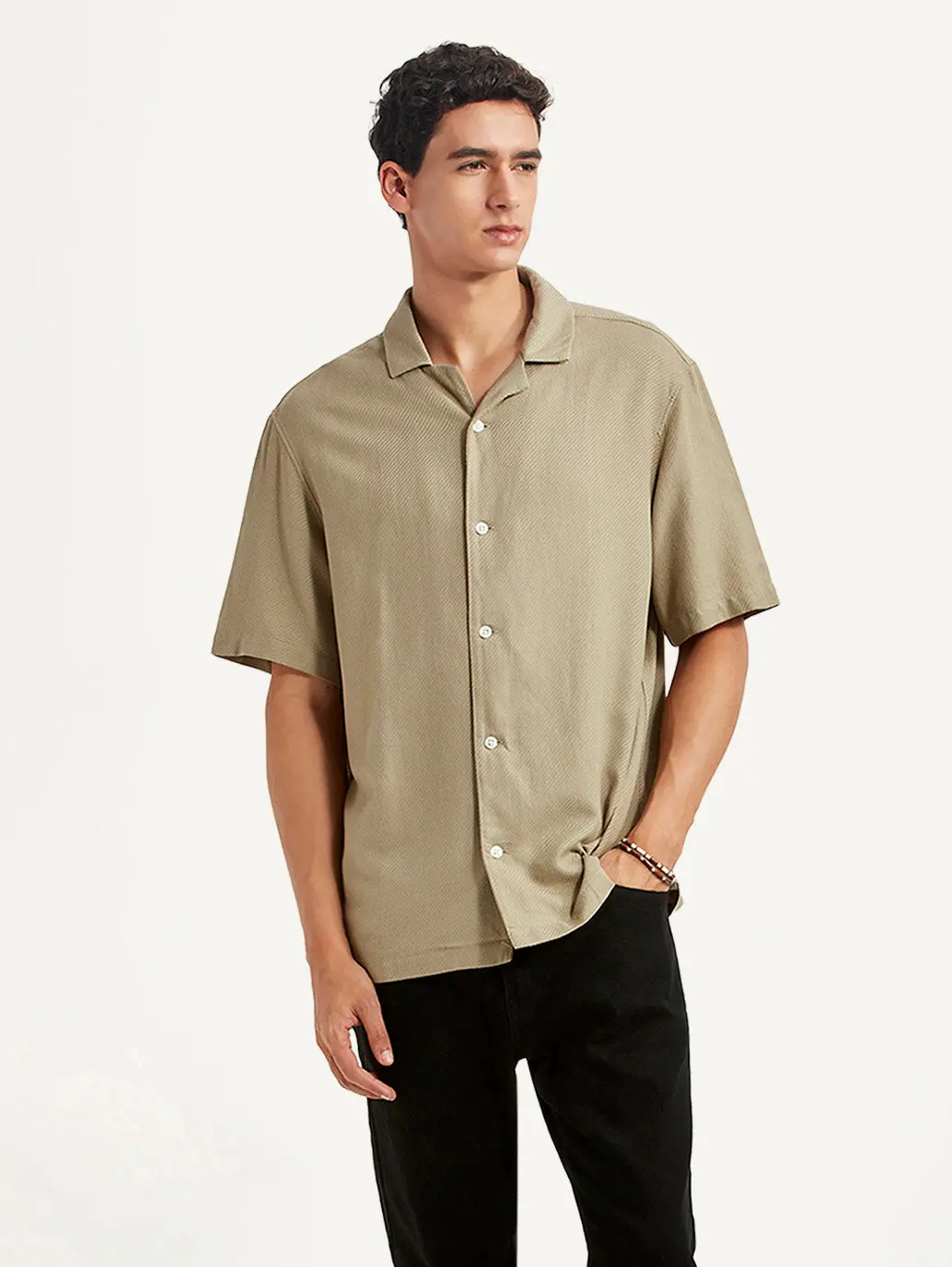 Men's Solid Beige Relaxed Fit Camp Shirt 1