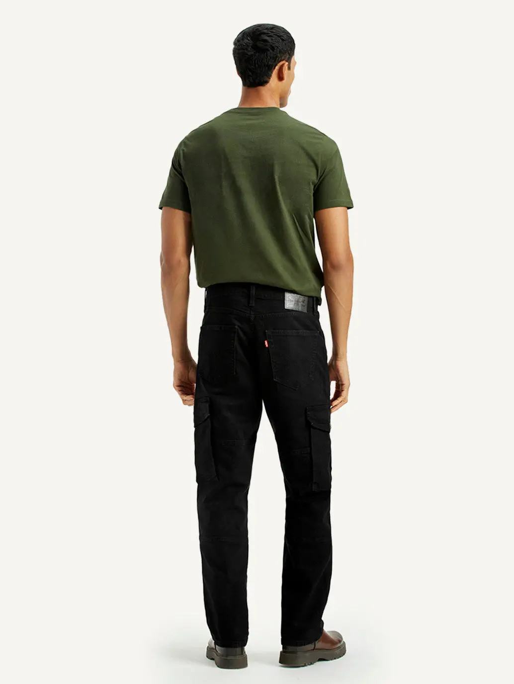 Men's 568 Black Loose Fit Mid Rise Cargo Jeans 3