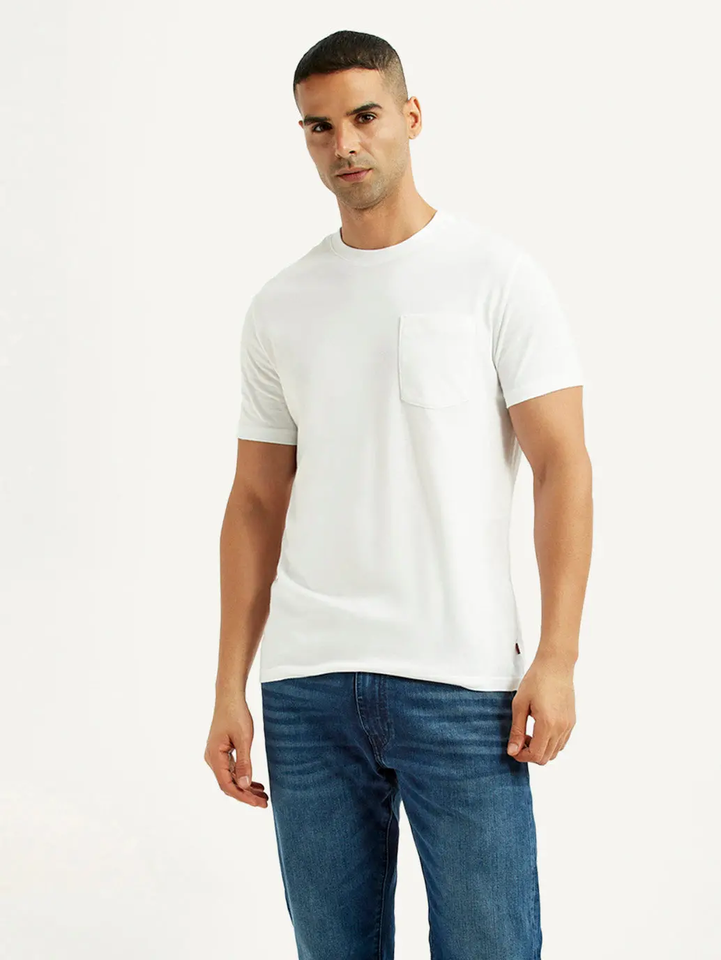 Men's Solid White Slim Fit T-Shirt 1