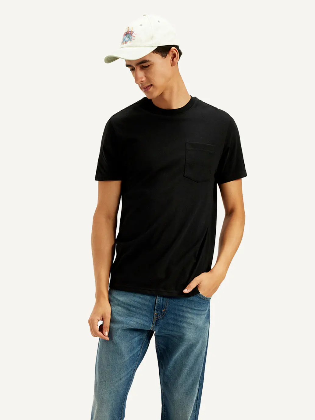 Men's Solid Round Neck T-Shirt 1