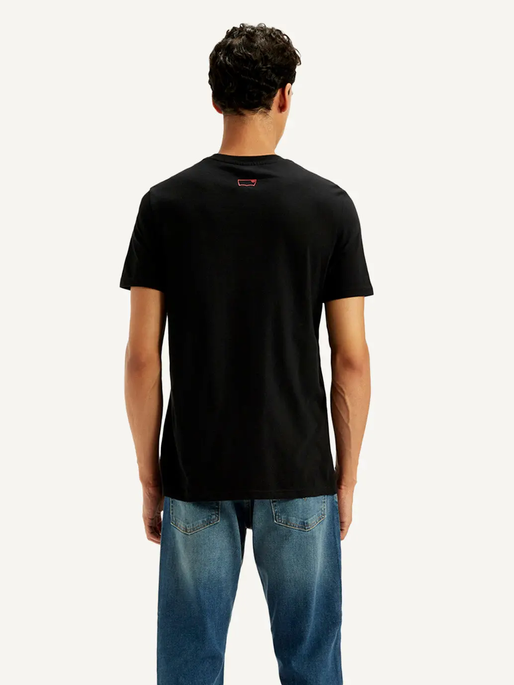 Men's Solid Round Neck T-Shirt 3