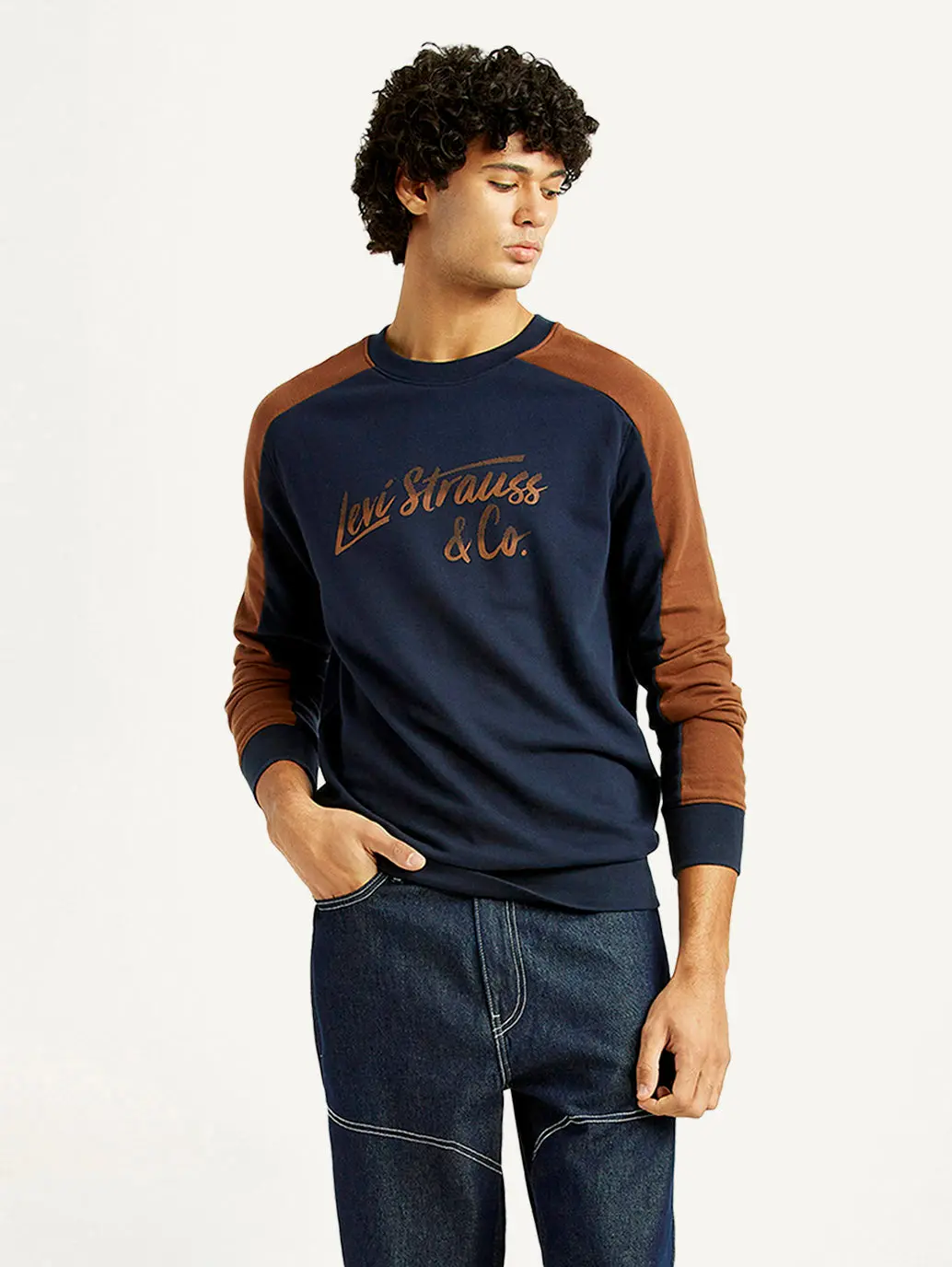 Men's Printed Round Neck Sweatshirt 1