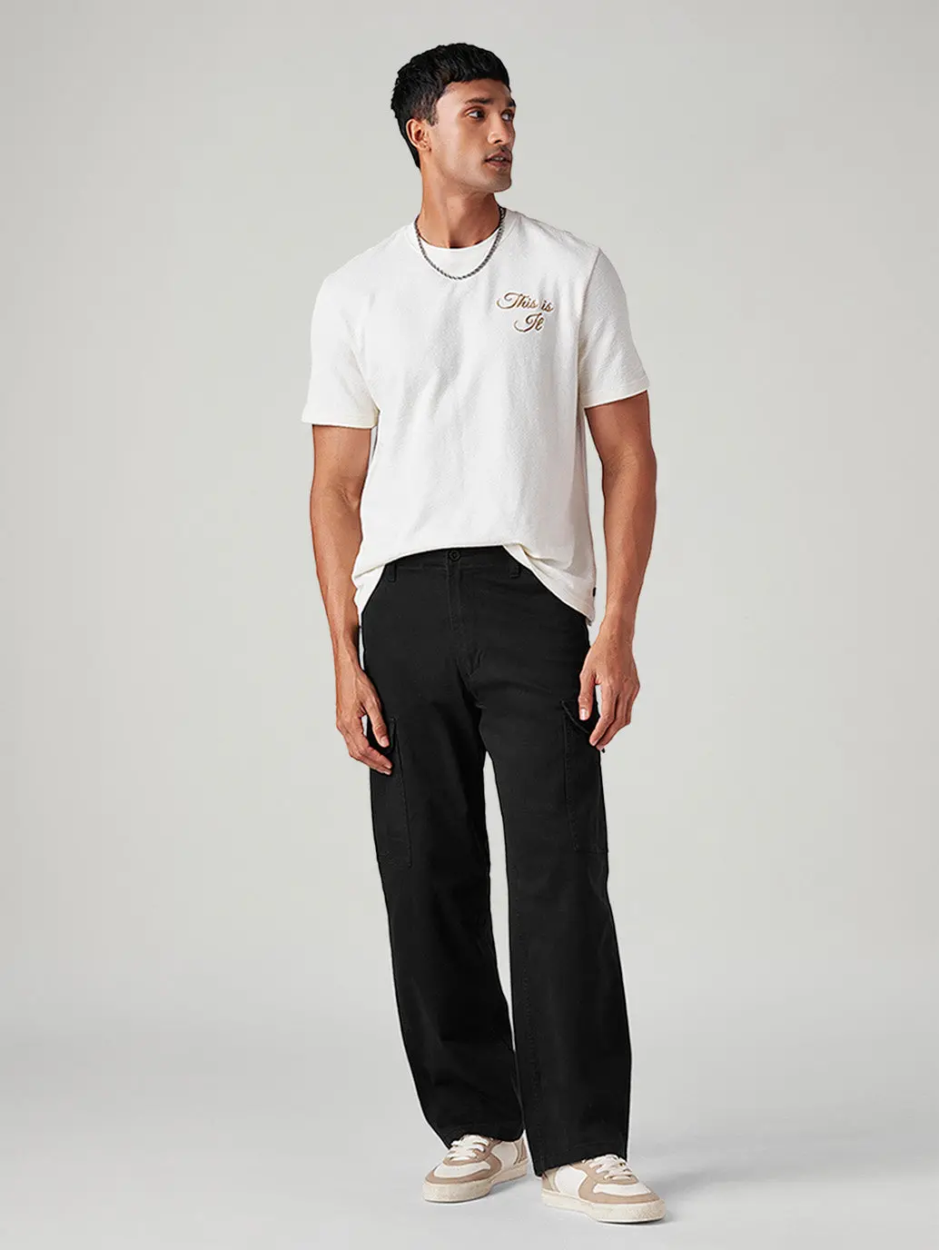 Men's Black Baggy Fit Mid Rise Cargos 1