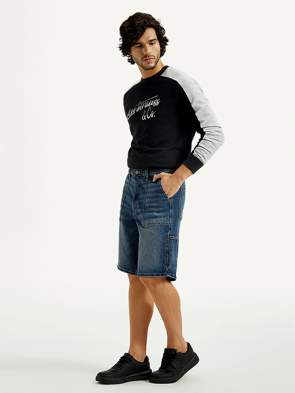 Men's Blue Solid Loose Fit Shorts 3