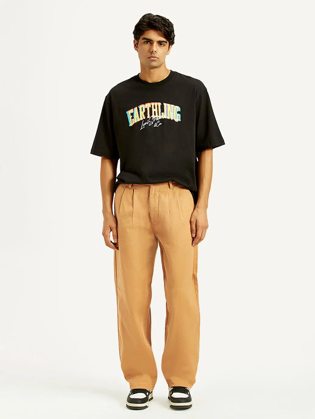 Men's Loose Fit Mid Rise Chinos 1