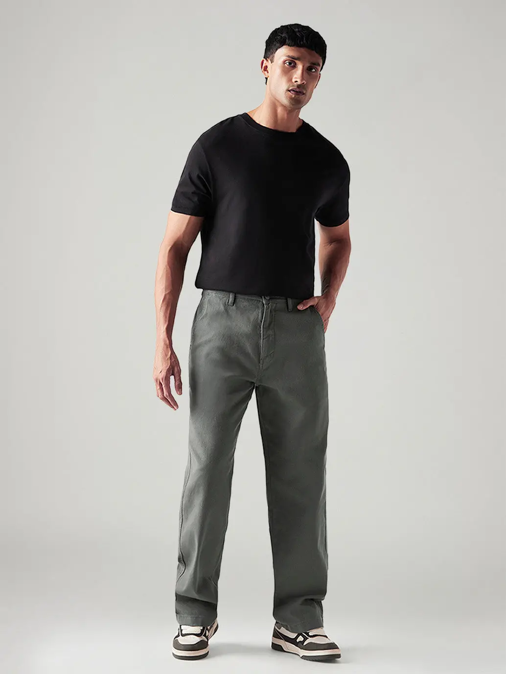 Men's Grey Loose Fit Mid Rise Chinos 2