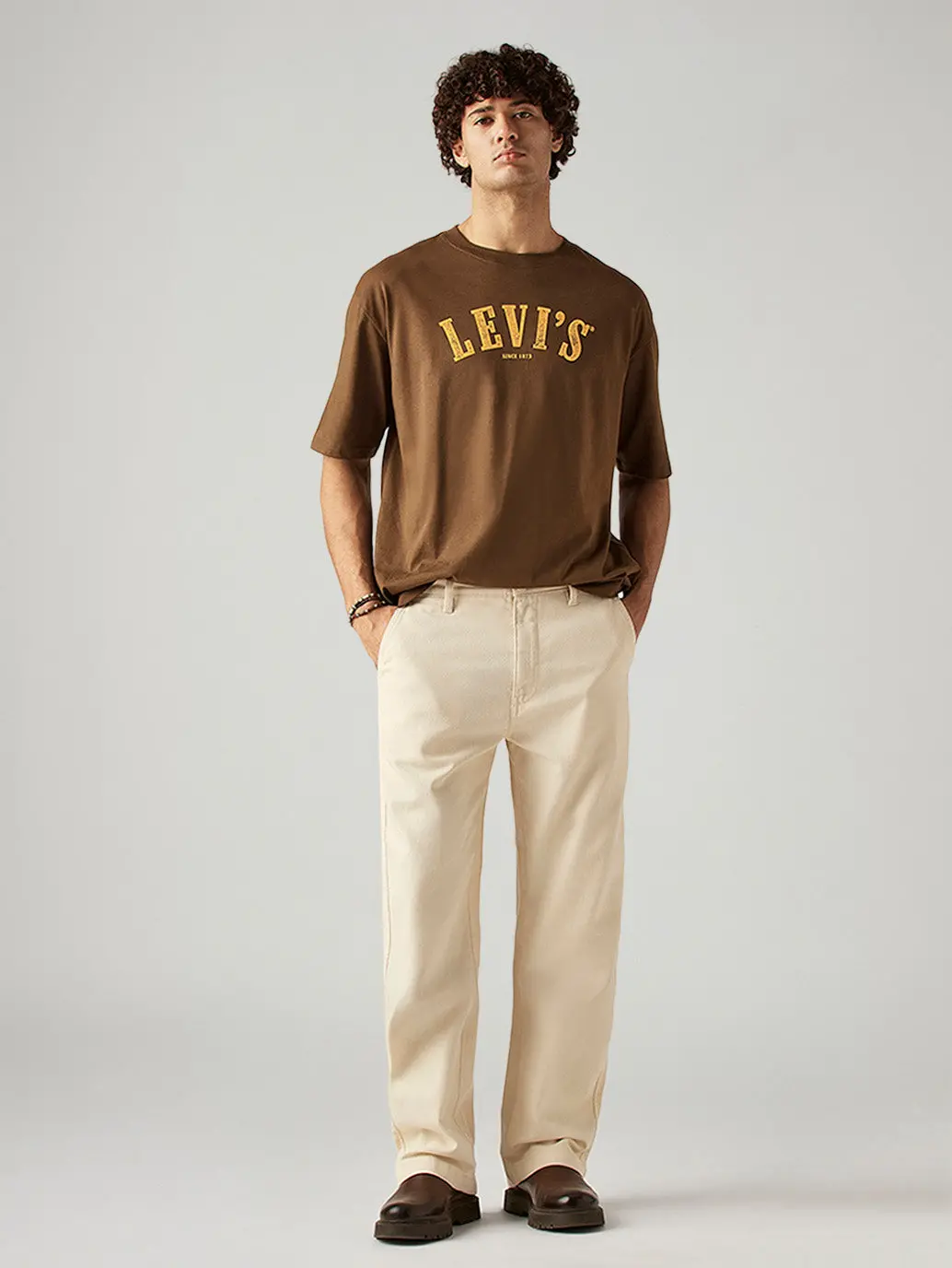 Men's Cream Loose Fit Mid Rise Chinos 1