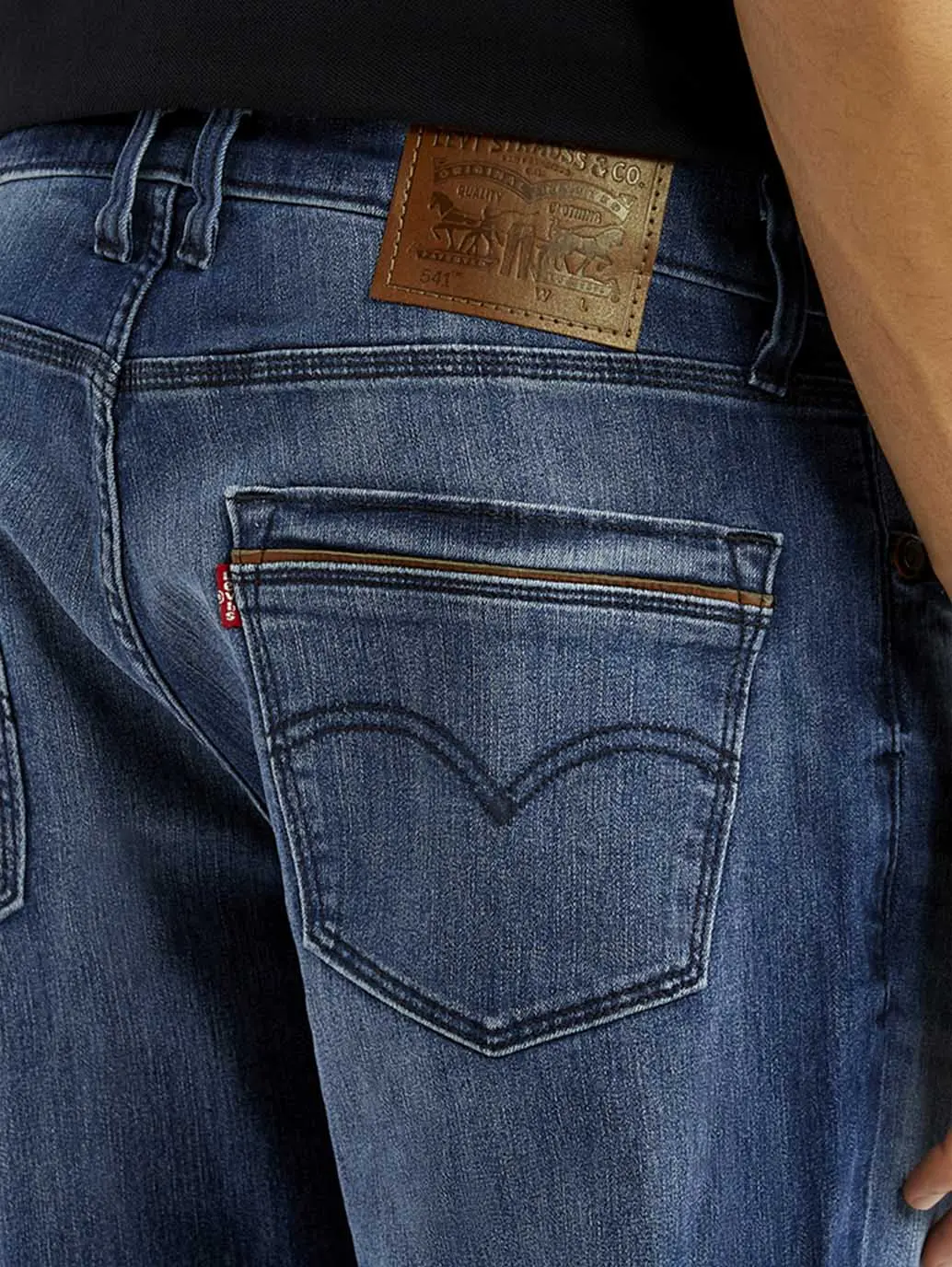 Men's 541 Blue Regular Tapered Fit Mid Rise Jeans 5
