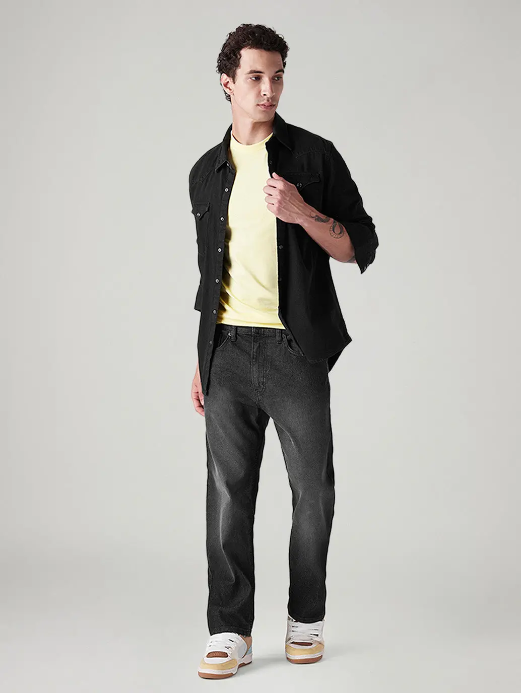 Men's 505 Black Straight Fit Mid Rise Jeans 1