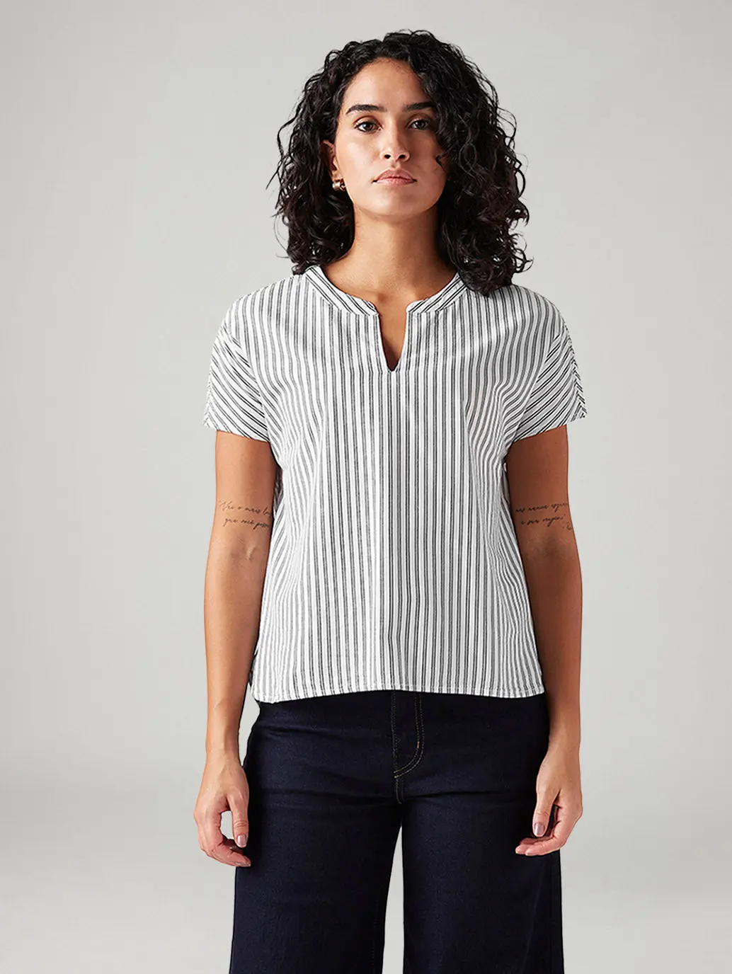 Women's Striped Relaxed Fit Top 1
