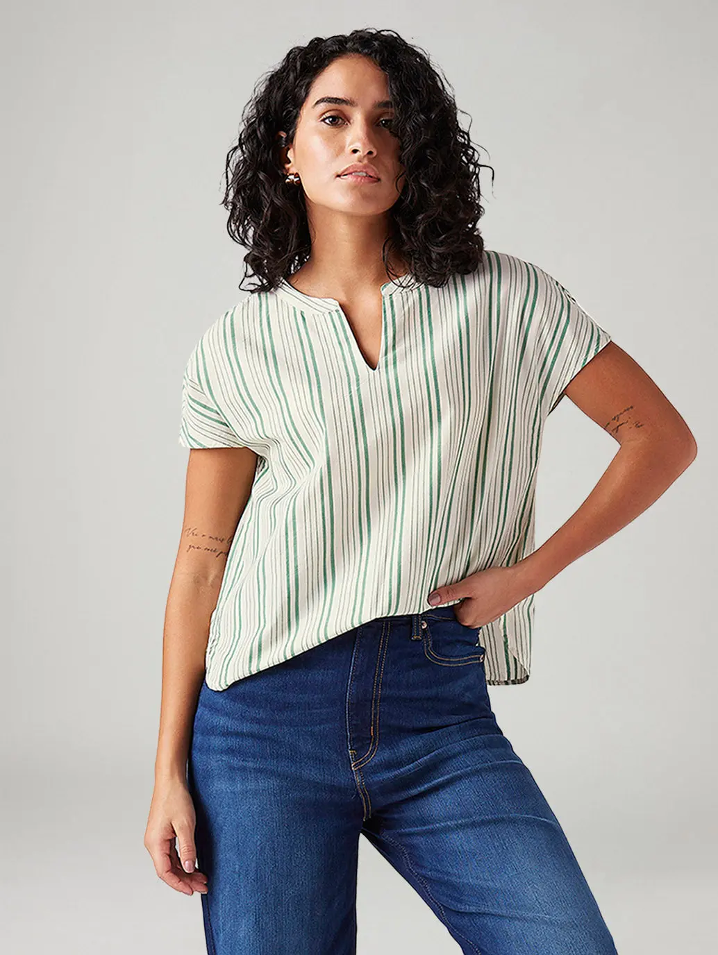 Women's Striped Relaxed Fit Top 1