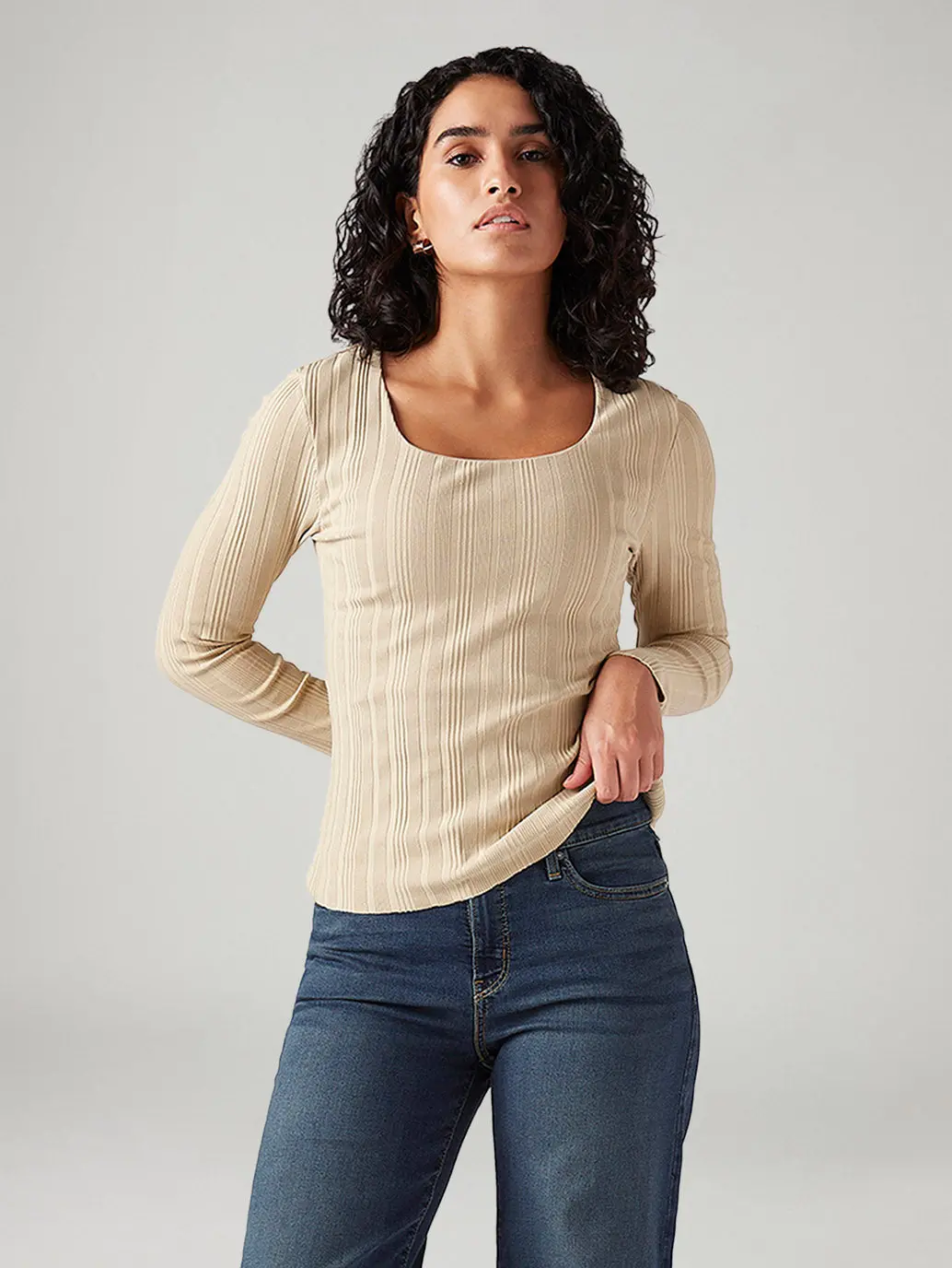 Women's Textured Slim Fit Top 1