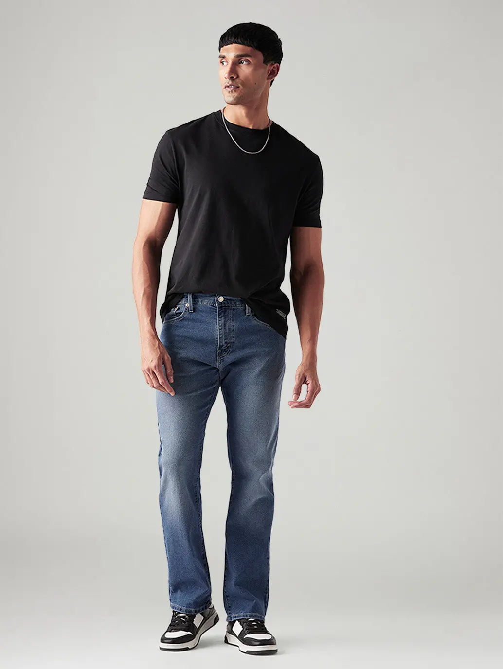 Men's 517 Med Indigo Bootcut Fit Mid Rise Jeans 1
