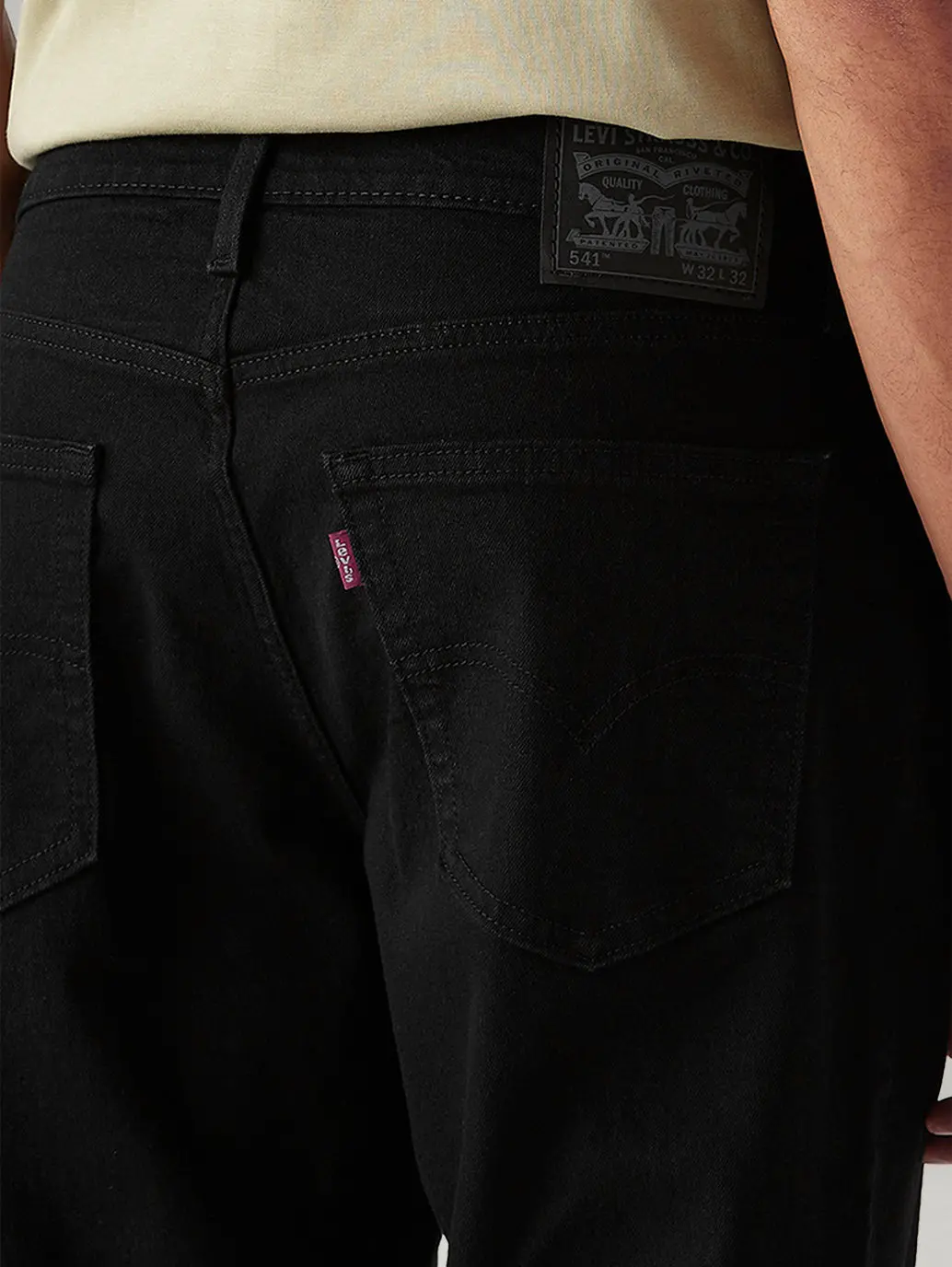 Men's 541 Black Athletic Tapered Fit Mid Rise Jeans 4