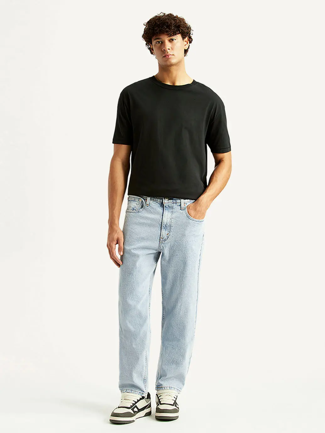 Men's 568 Light Indigo Loose Fit Mid Rise Jeans 1