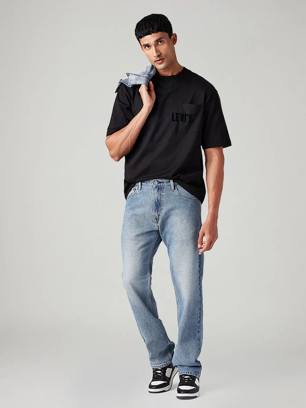 Men's 555 Light-Blue Relaxed Straight Fit Mid Rise Jeans 1