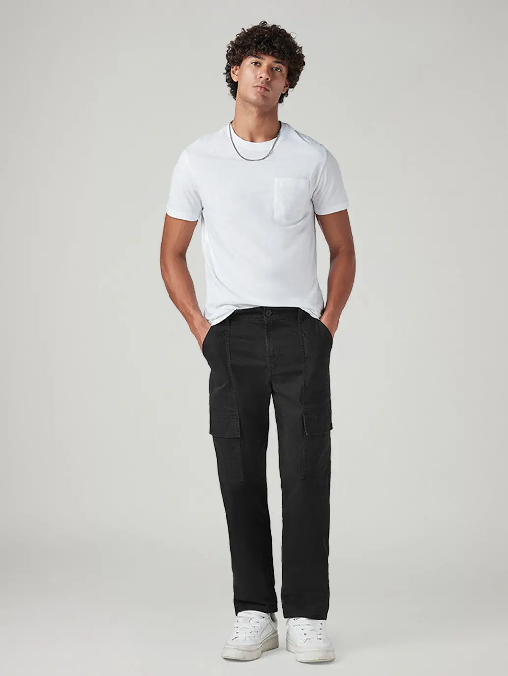 Men's Black Straight Fit Mid Rise Commuter Cargos 1