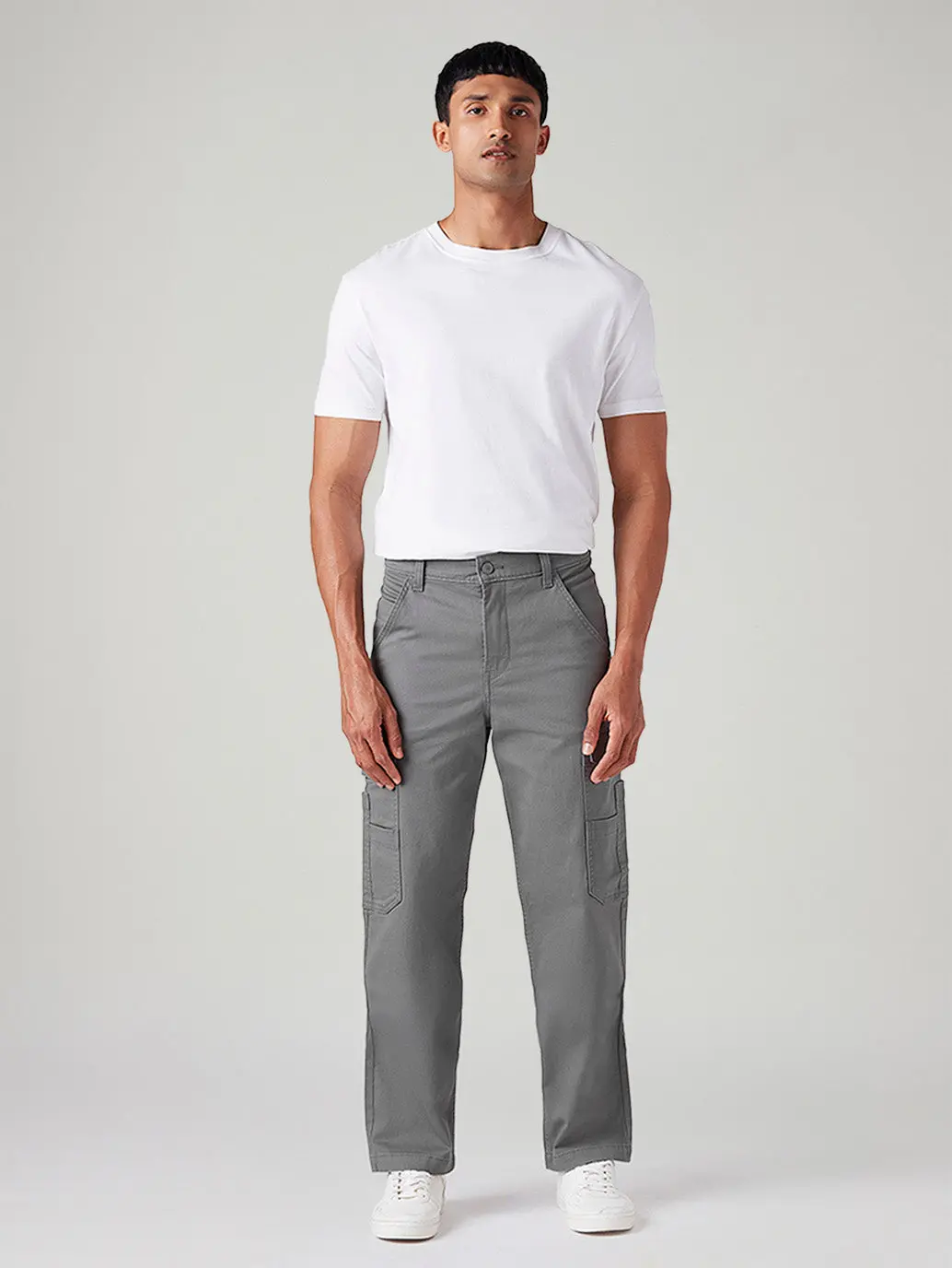 Men's Grey Straight Fit Mid Rise Cargos 2