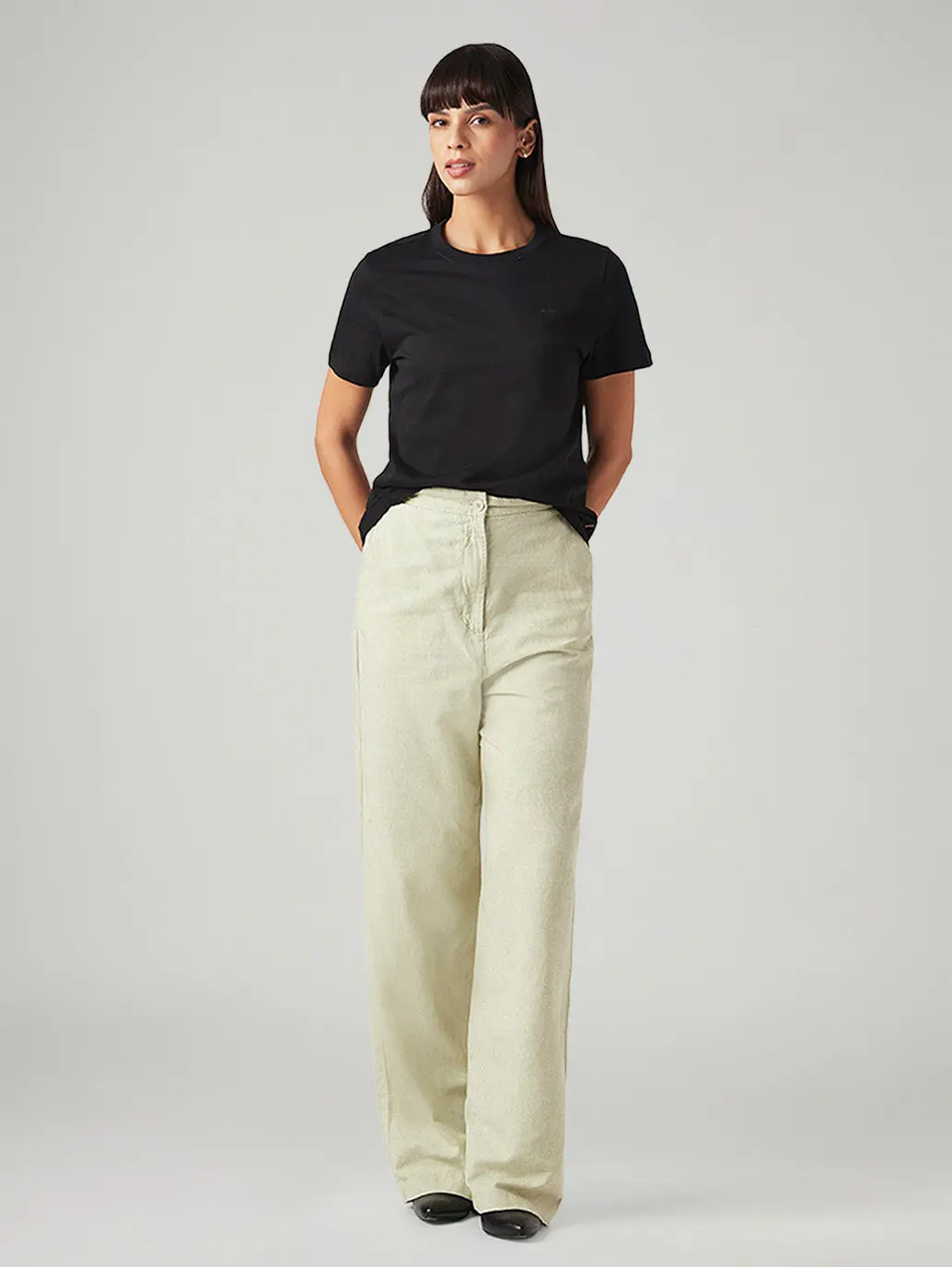 Women's Light Green Loose Fit High Rise Linen Trousers 1