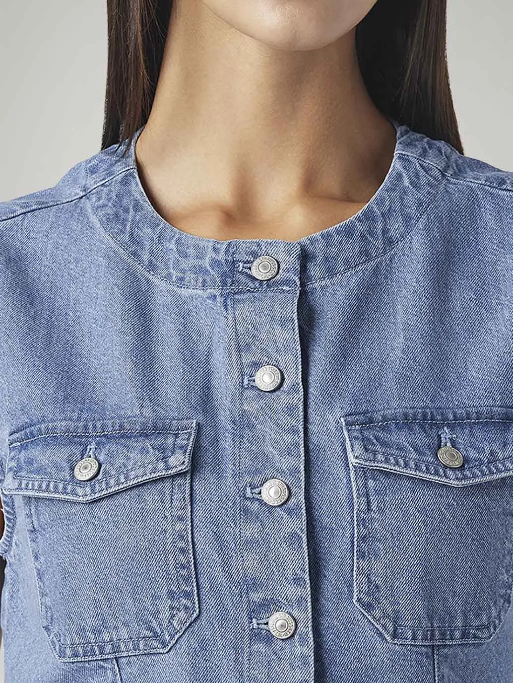 Women's Solid Regular Fit Denim Top 4