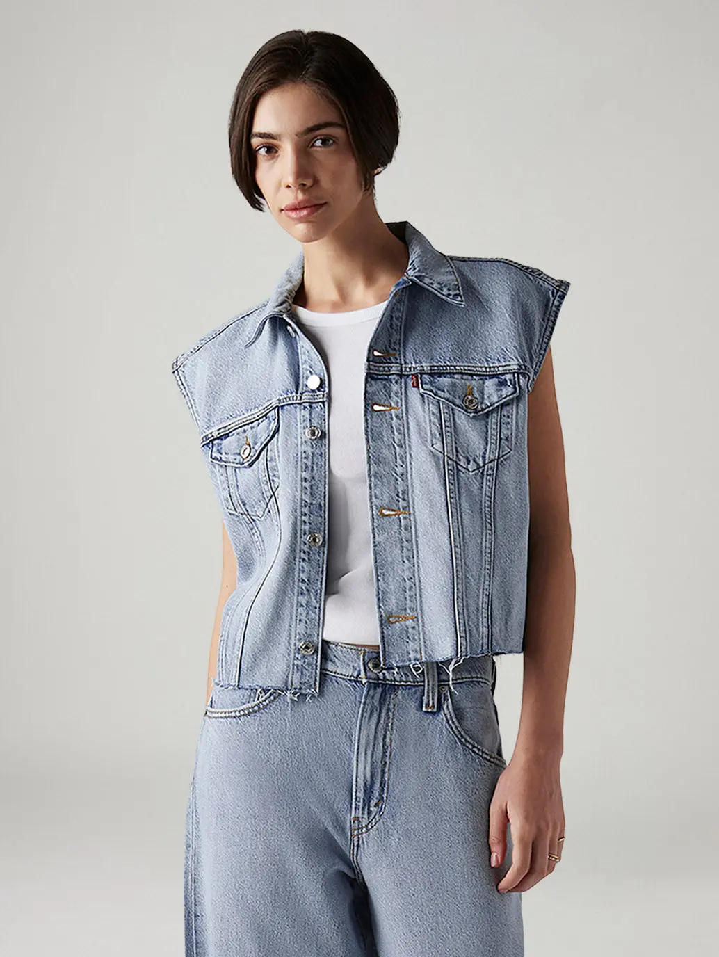 Women's Solid Regular Fit Jacket 1