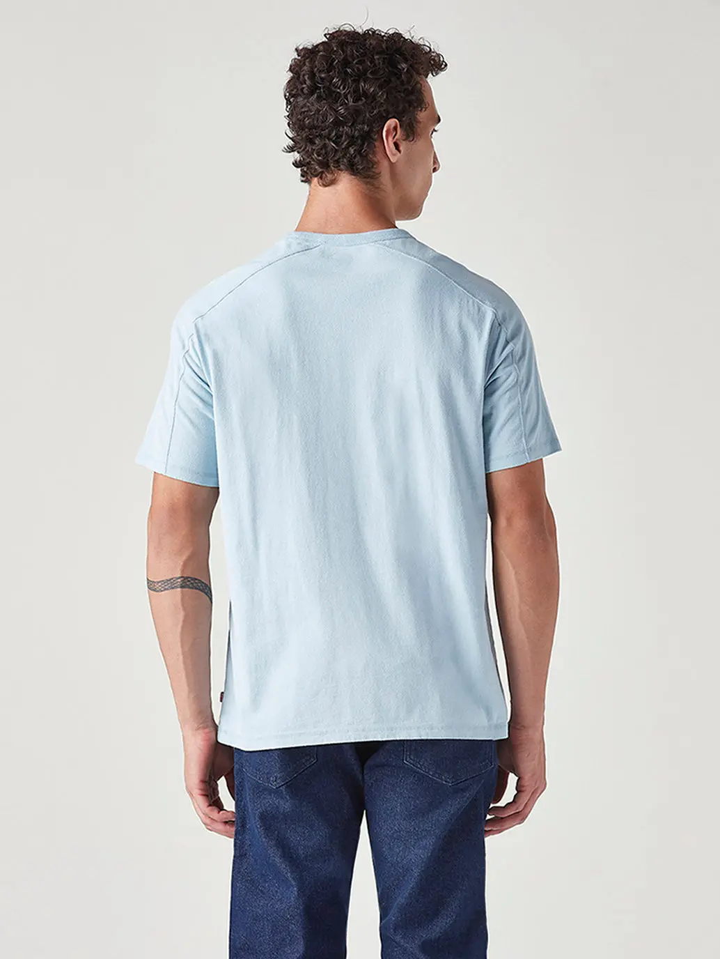 Men's Solid Regular Fit Commuter T-Shirt 3