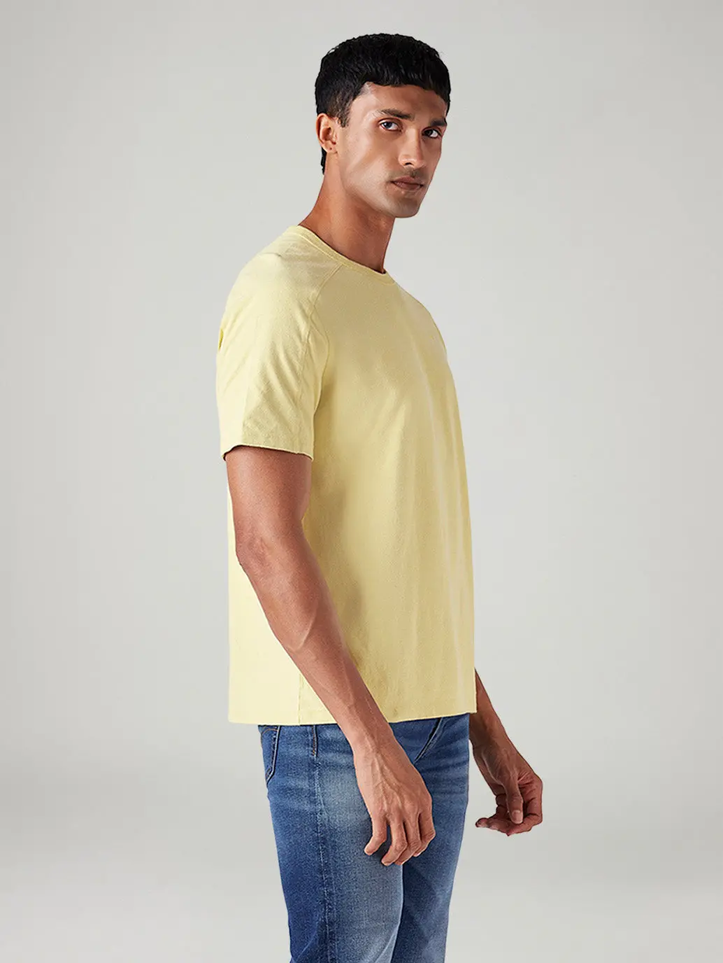 Men's Solid Regular Fit T-Shirt 3