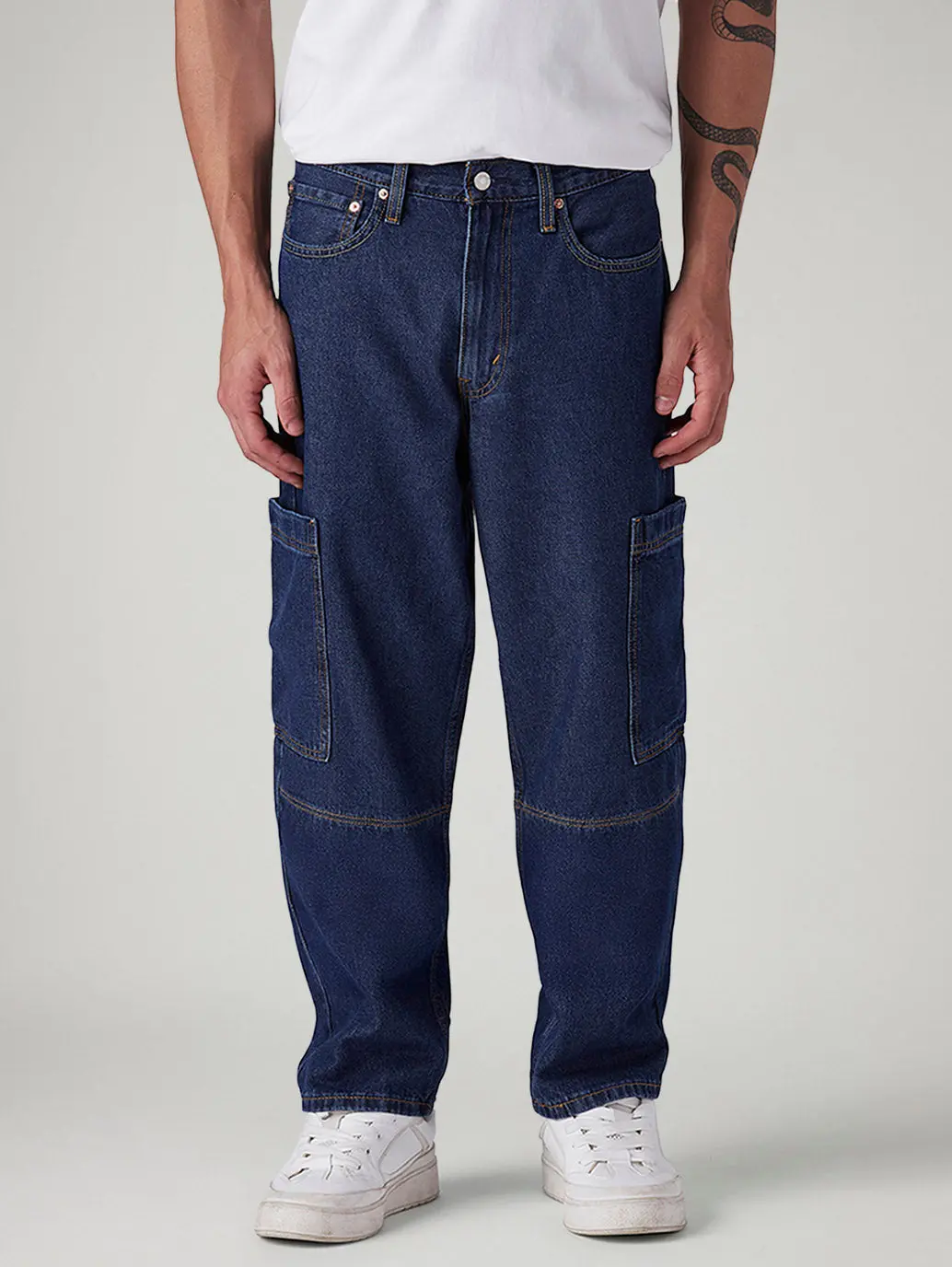 Men's 568 Med Indigo Loose Fit Mid Rise Jeans 3